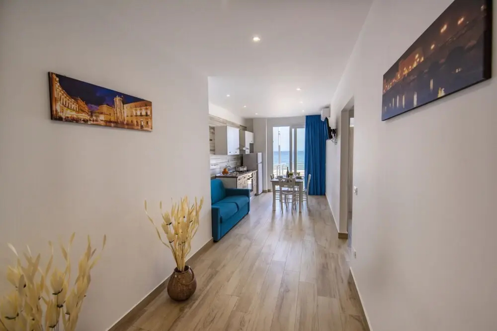 Diamante Apartment On Sea Shore