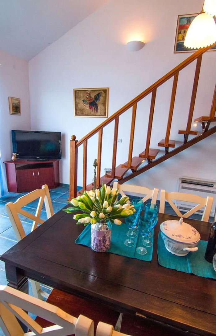 Villa With 7 Bedrooms in Maslinica, With Wonderful sea View, Private P