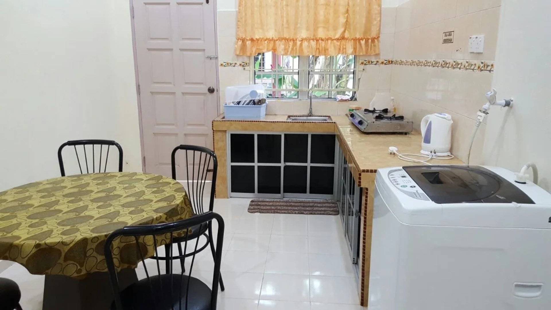 Homestay Amer
