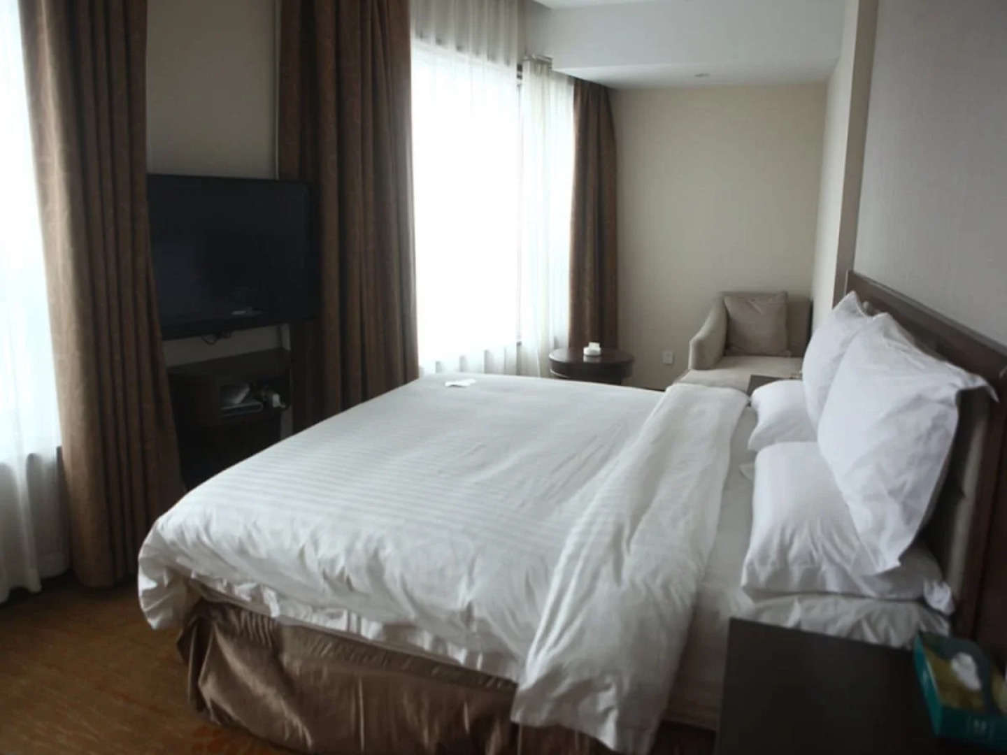 Maochen New Century Hotel