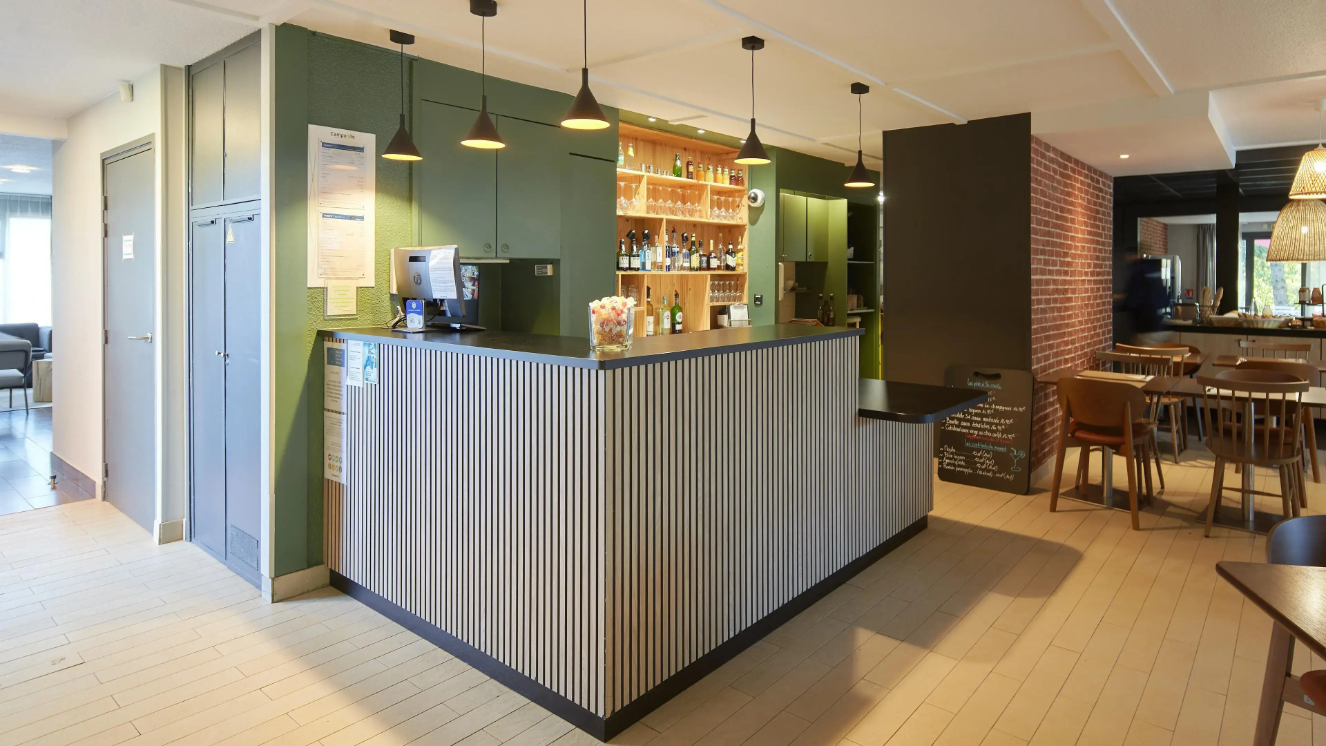 Campanile NATURE - Cergy Pontoise