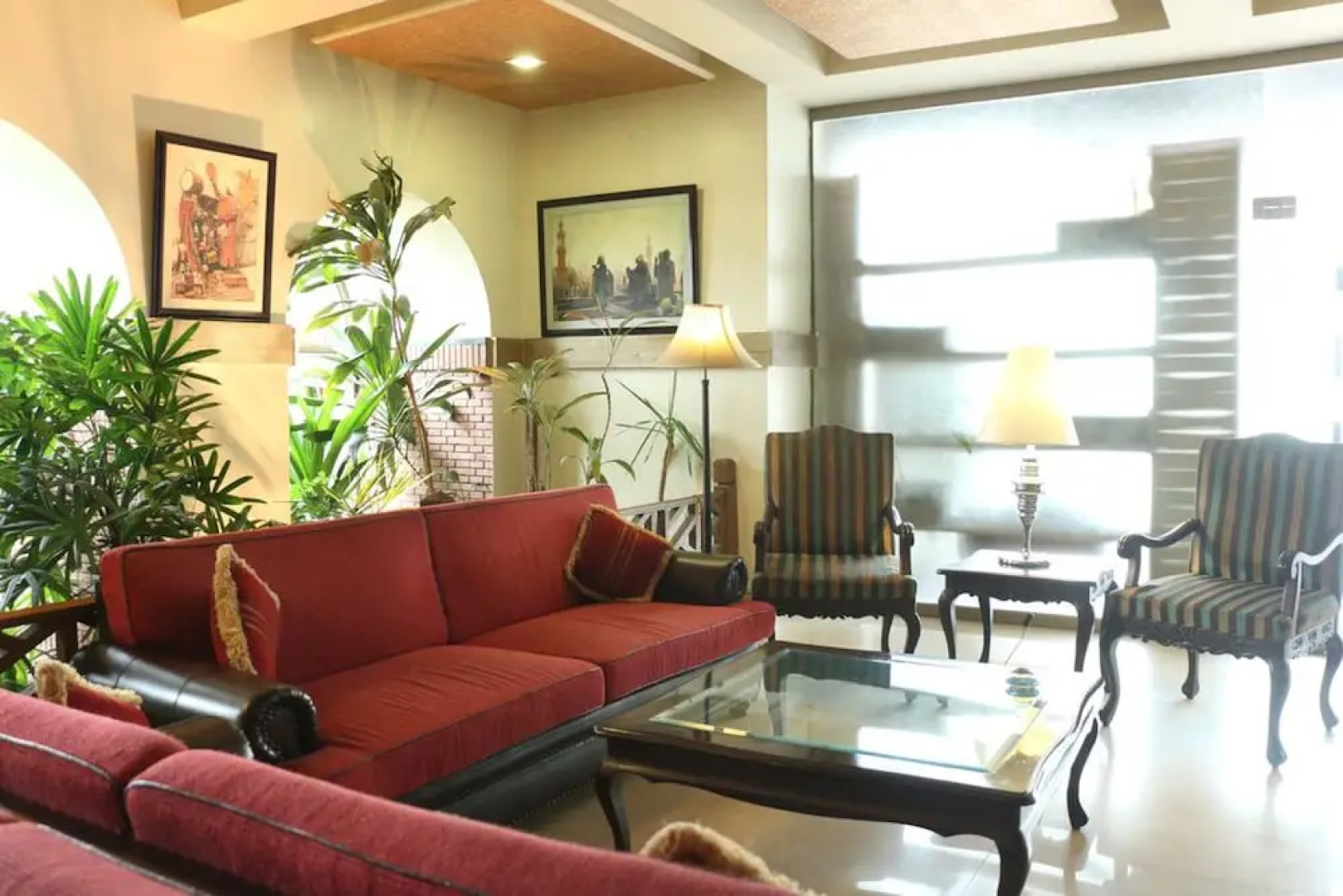 Garvaish Luxury Hotel