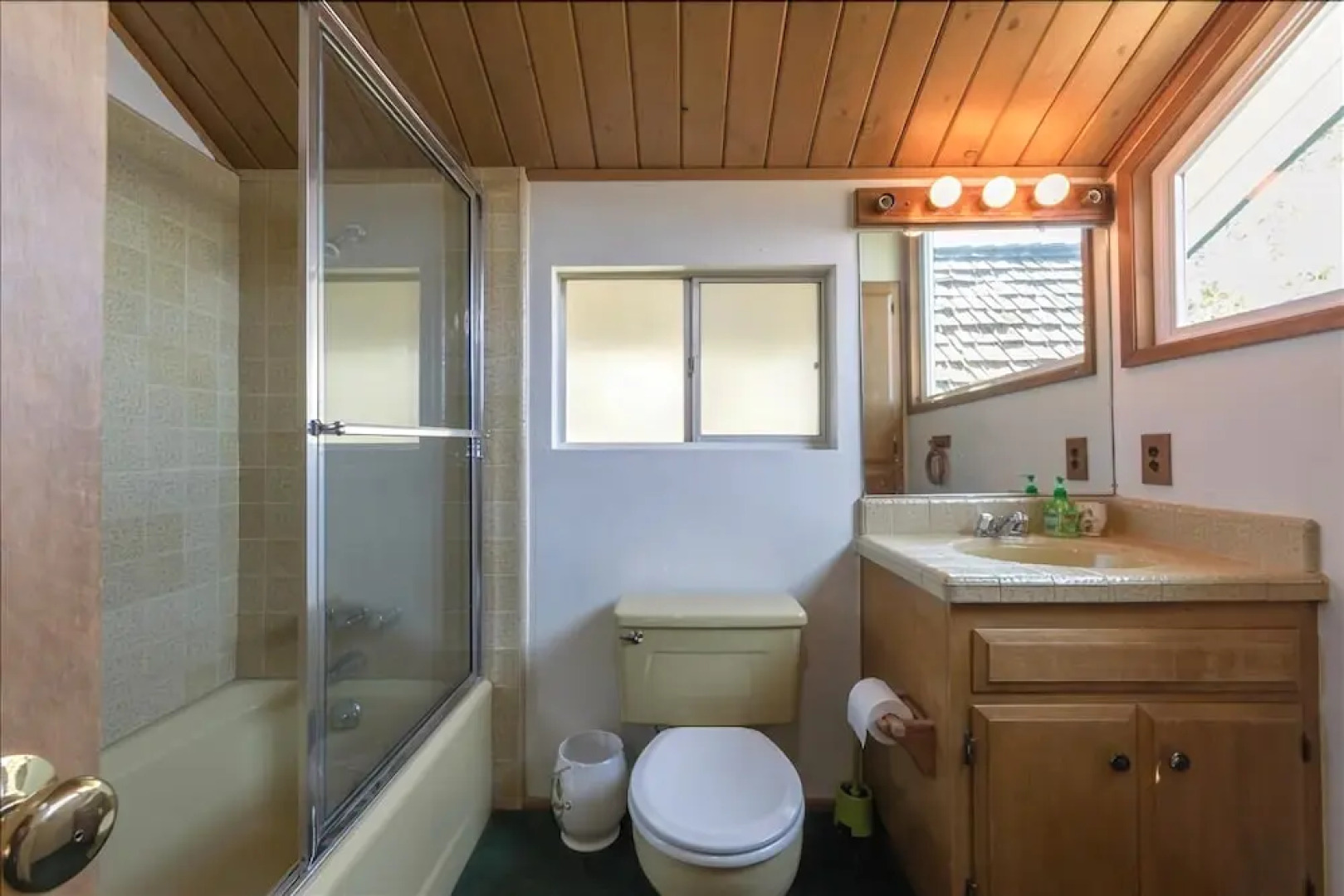 Yellowstone V011 by RedAwning