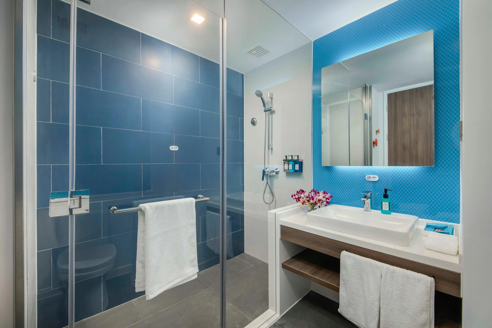 Holiday Inn Express Shanghai Xuhui Binjiang by IHG