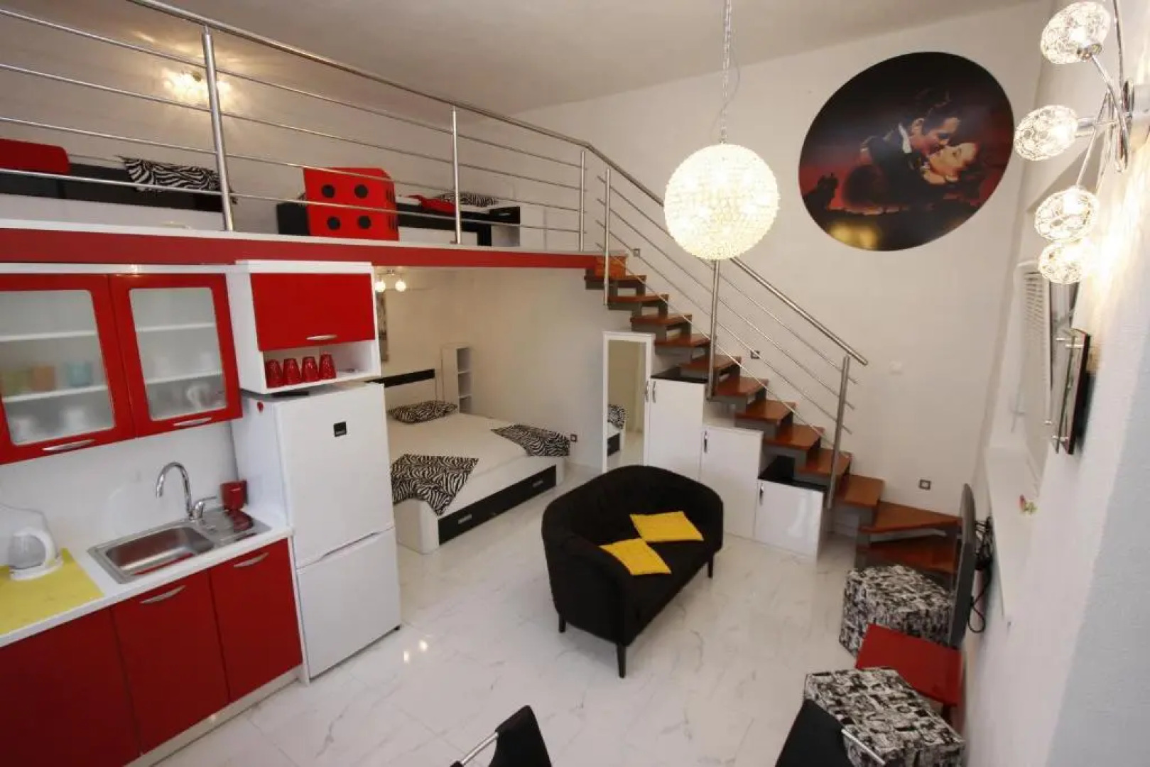 Apartment Love Story