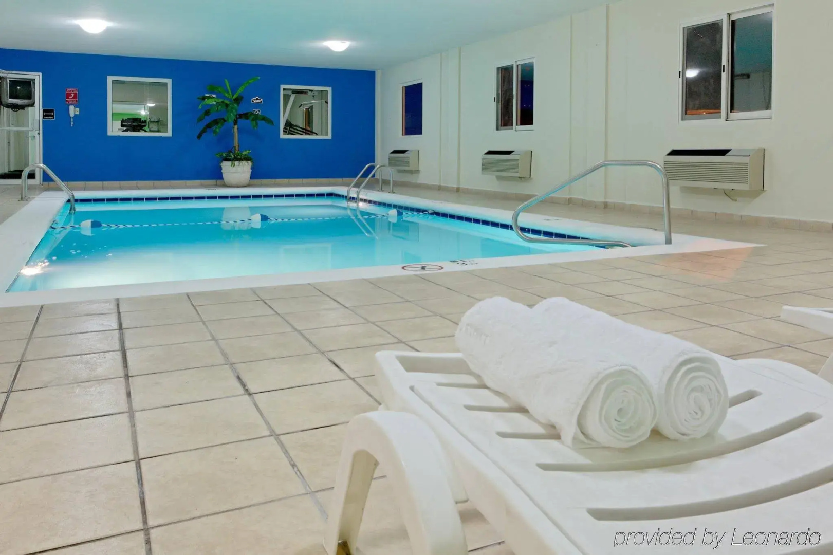 Holiday Inn Express Piedras Negras by IHG