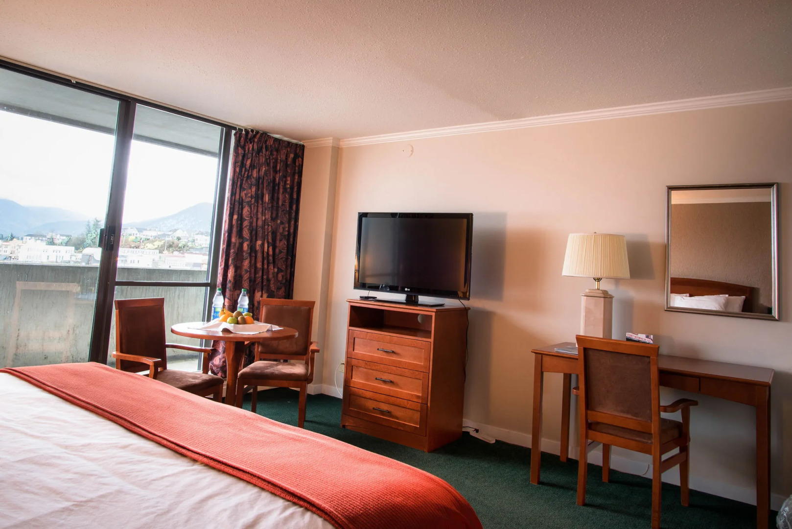 Highliner Hotel & Conference Centre