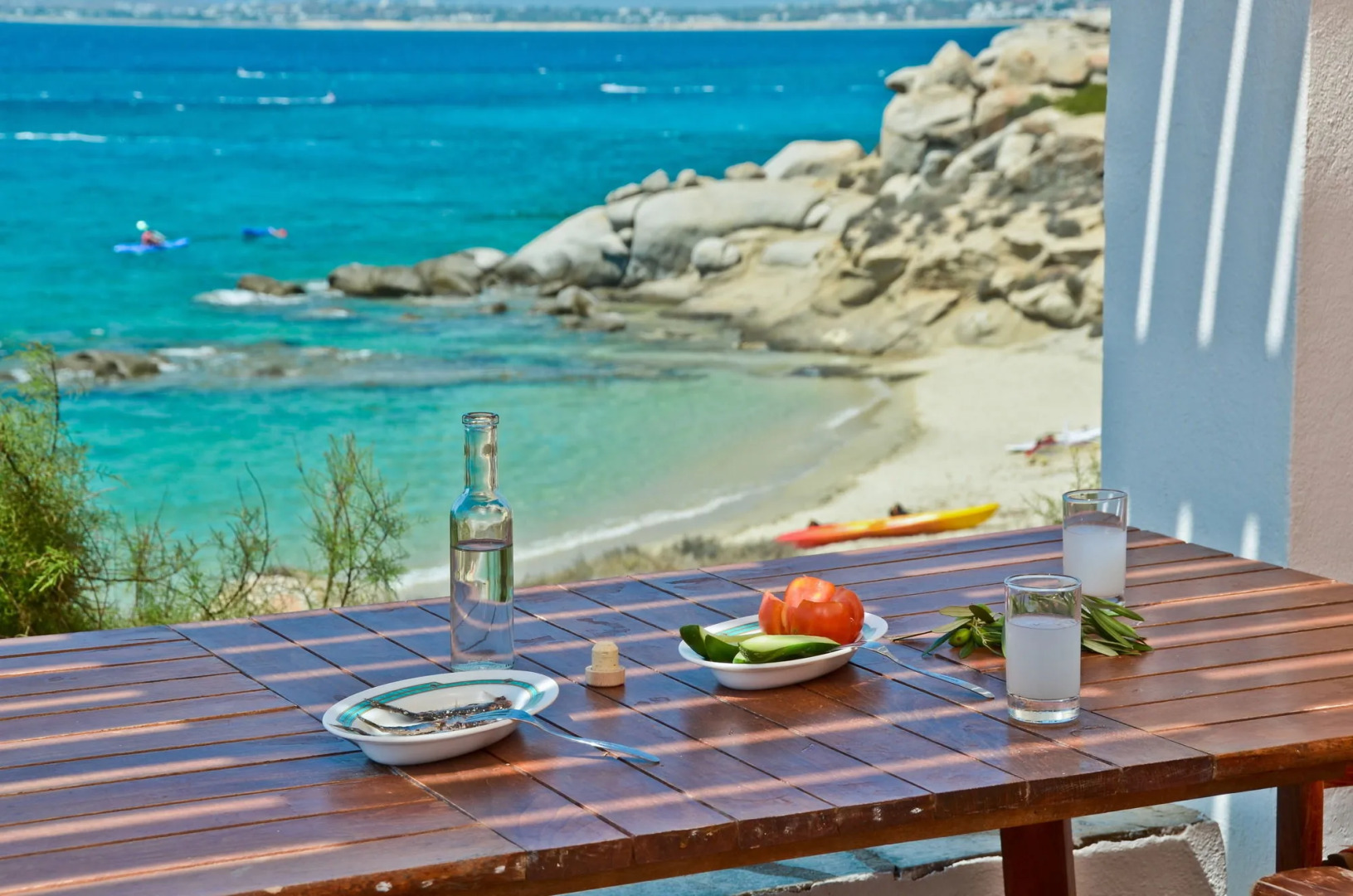 Ydreos Studios & Apartments