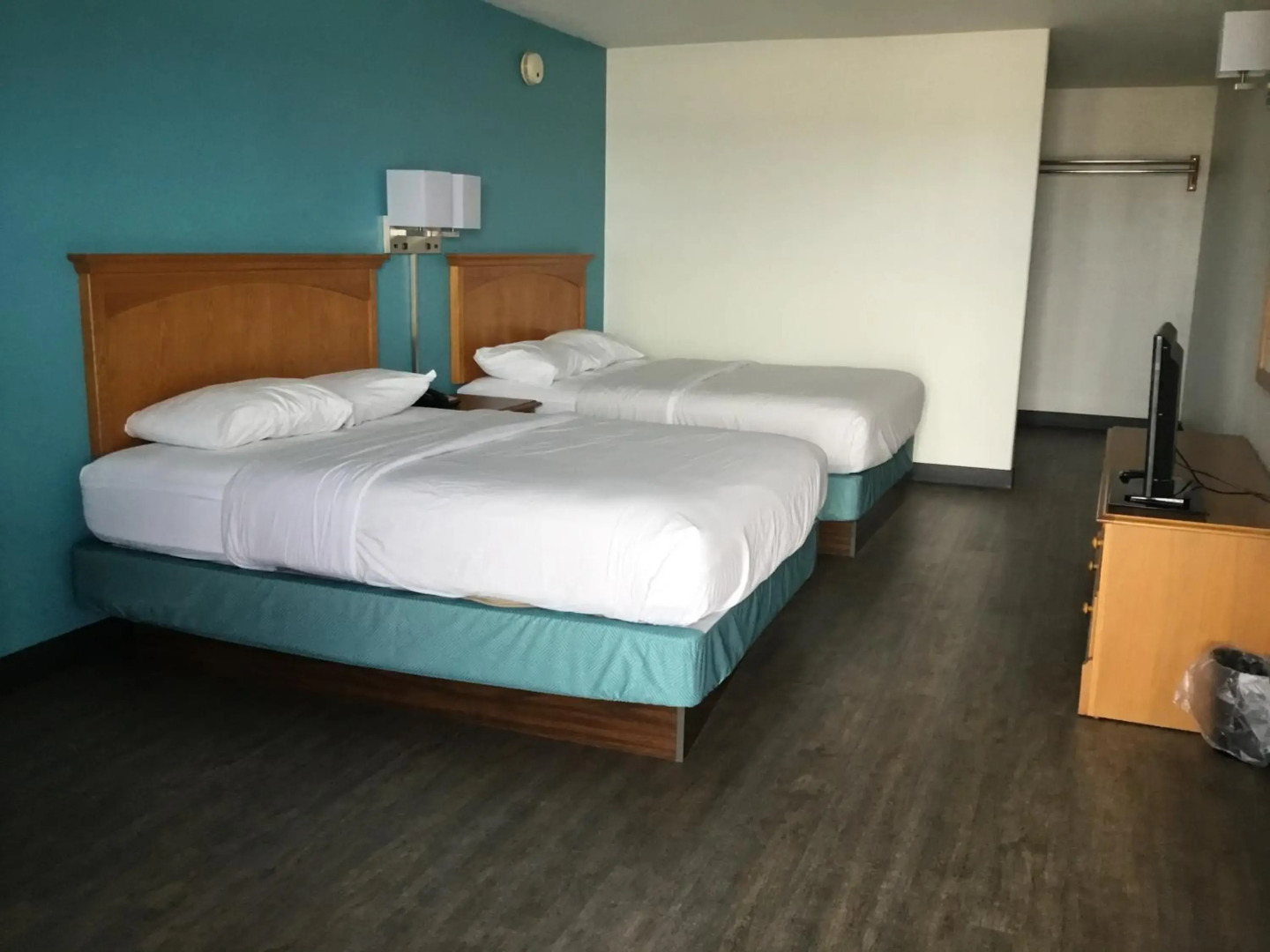 Motel 6 Baker City, OR