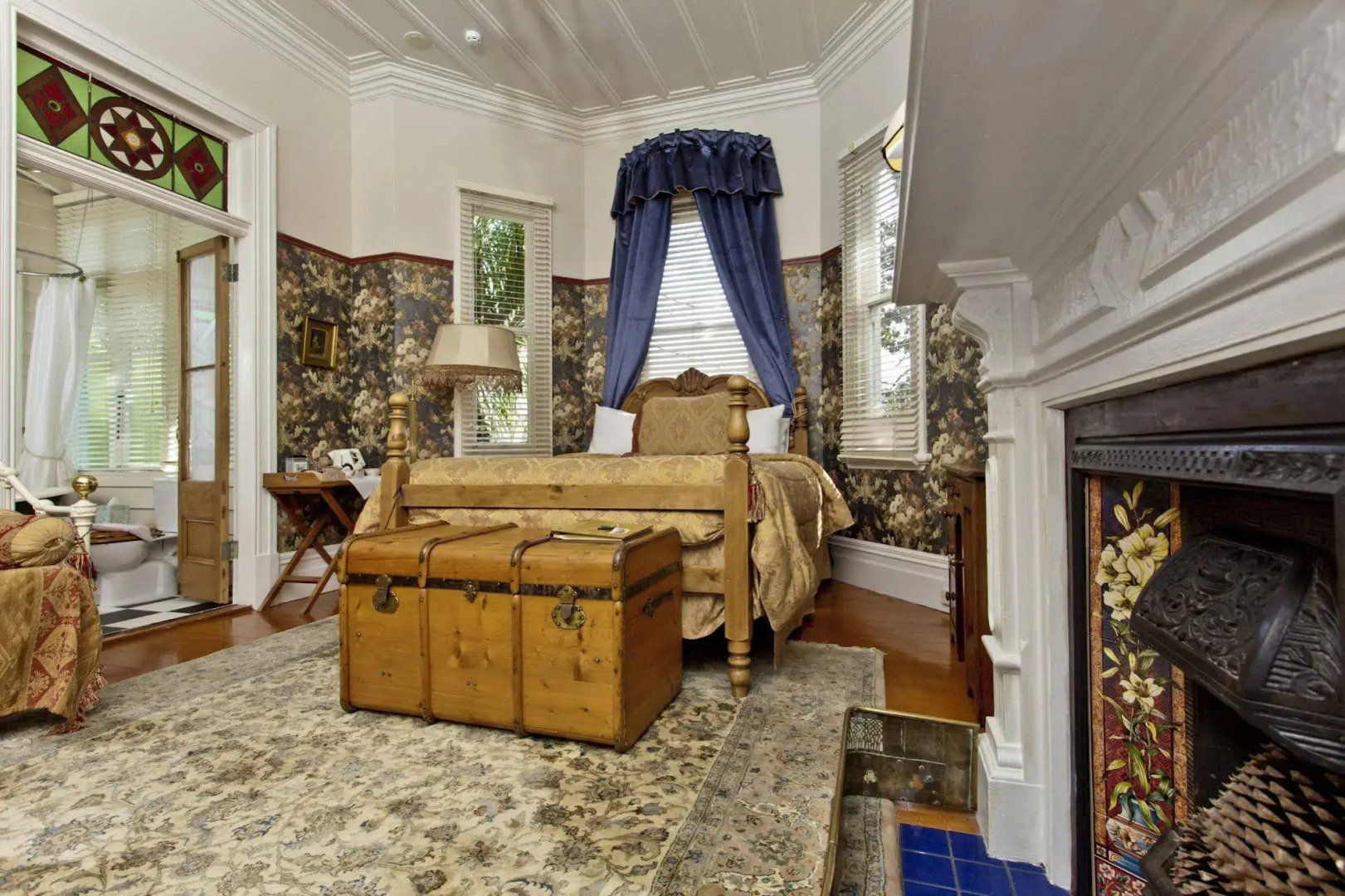 The Peace & Plenty Inn