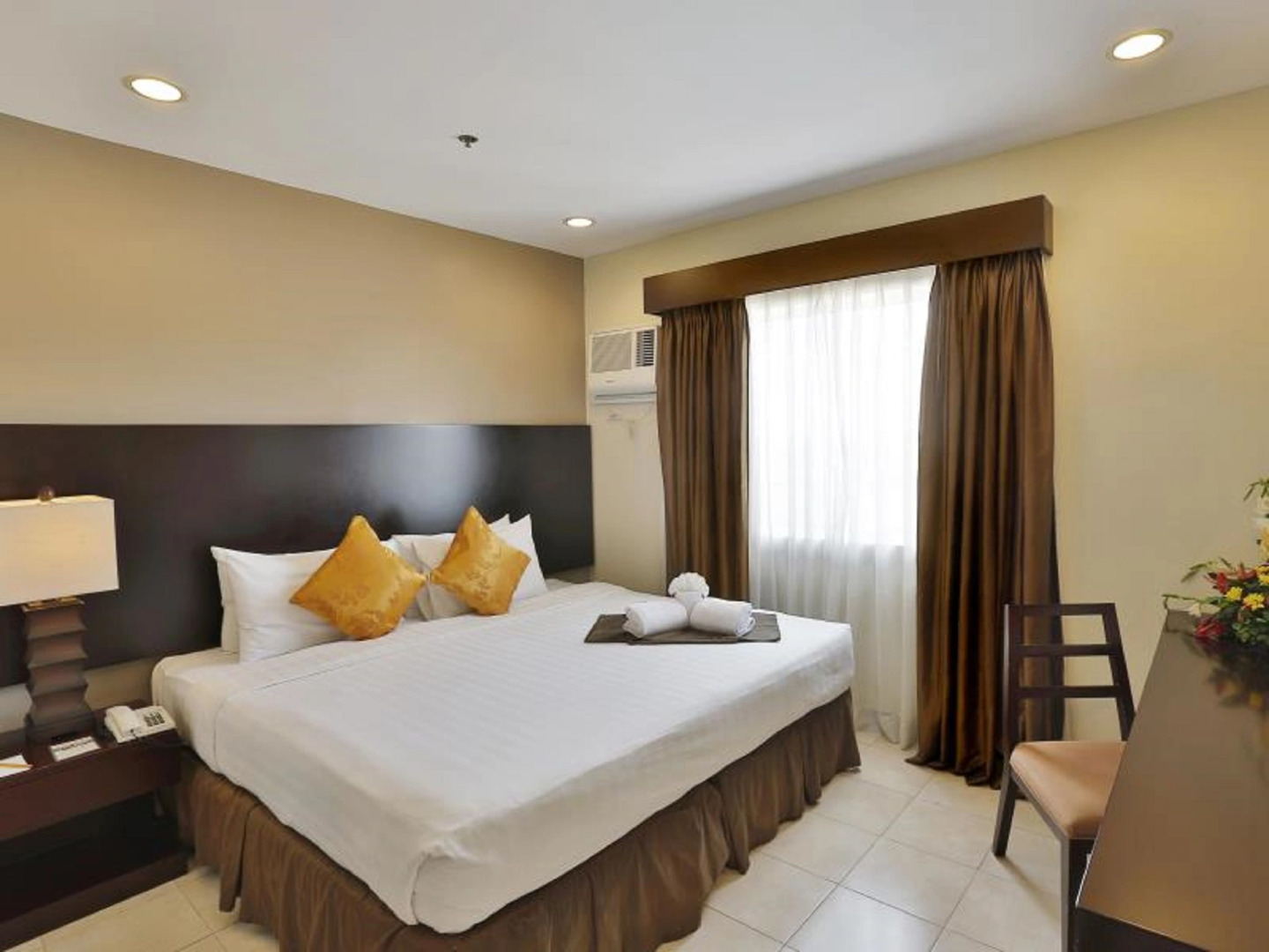 Alpa City Suites