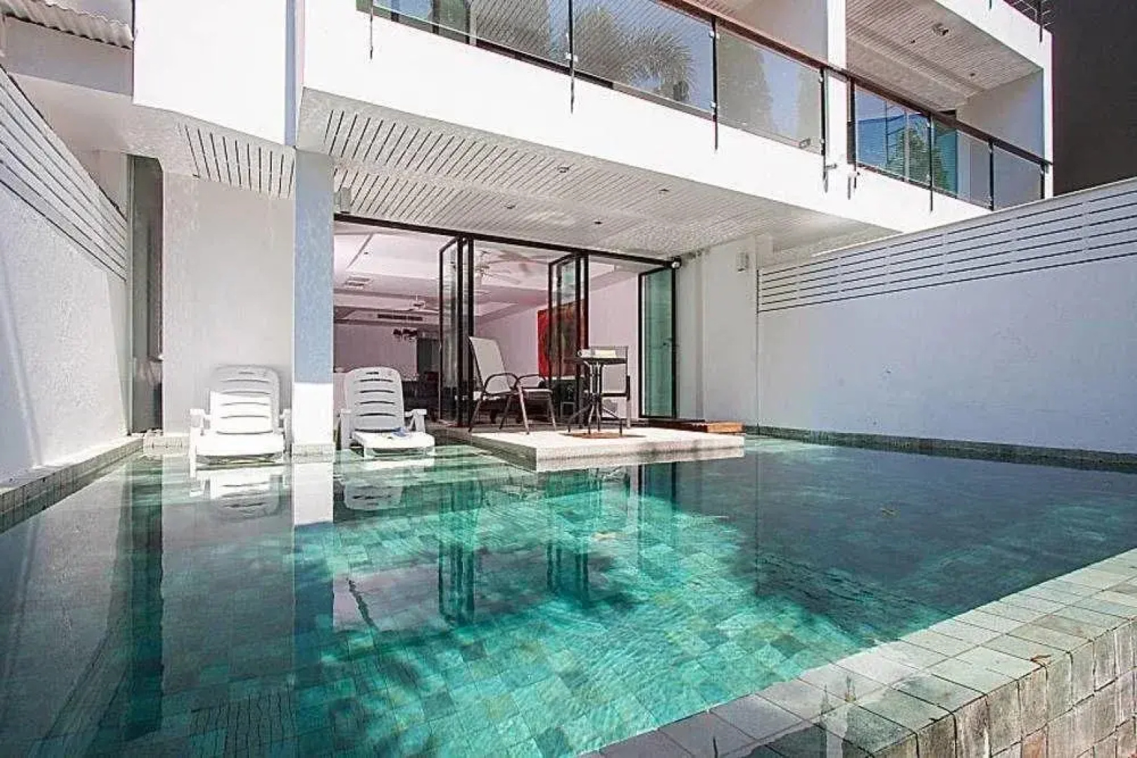 Yu-Phin Villa