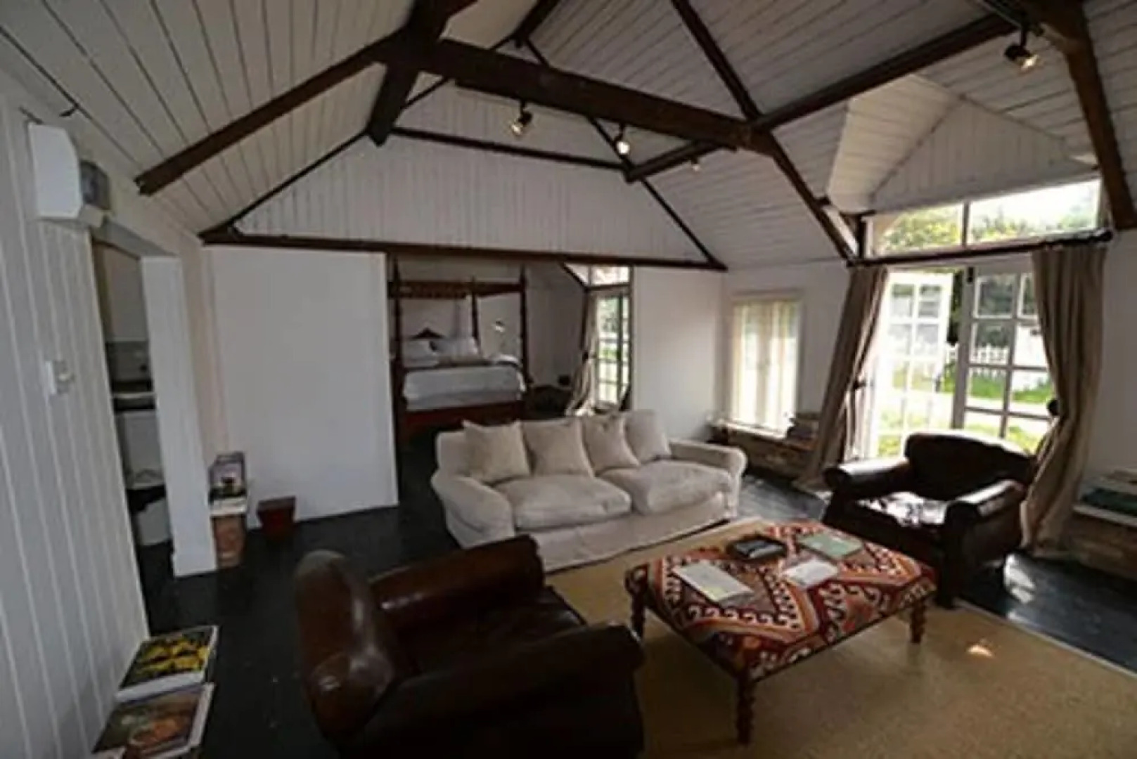 Sweetshop Cottage/1-bed Home on Osea Island, Essex