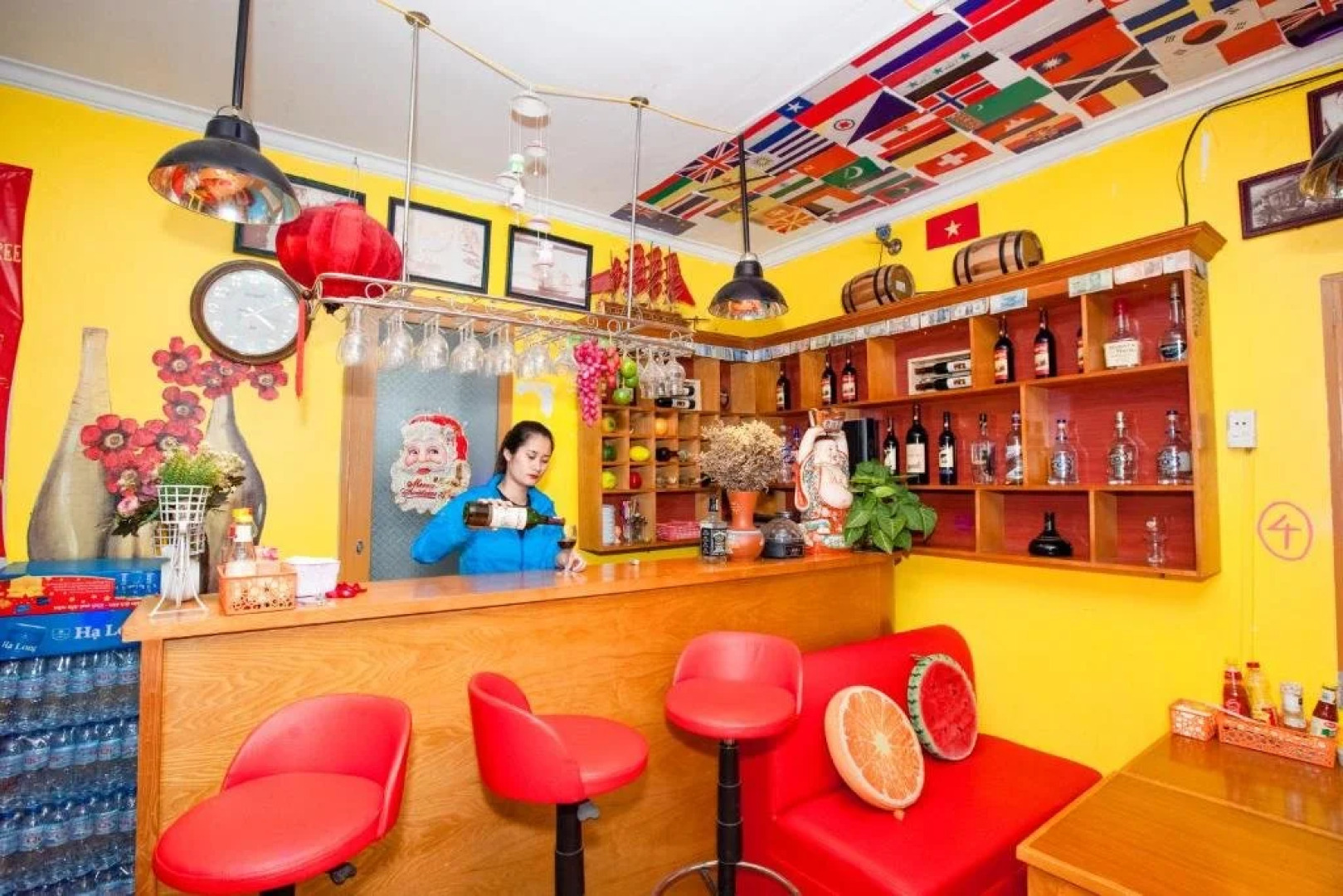 Halong Party Hostel & Hotel