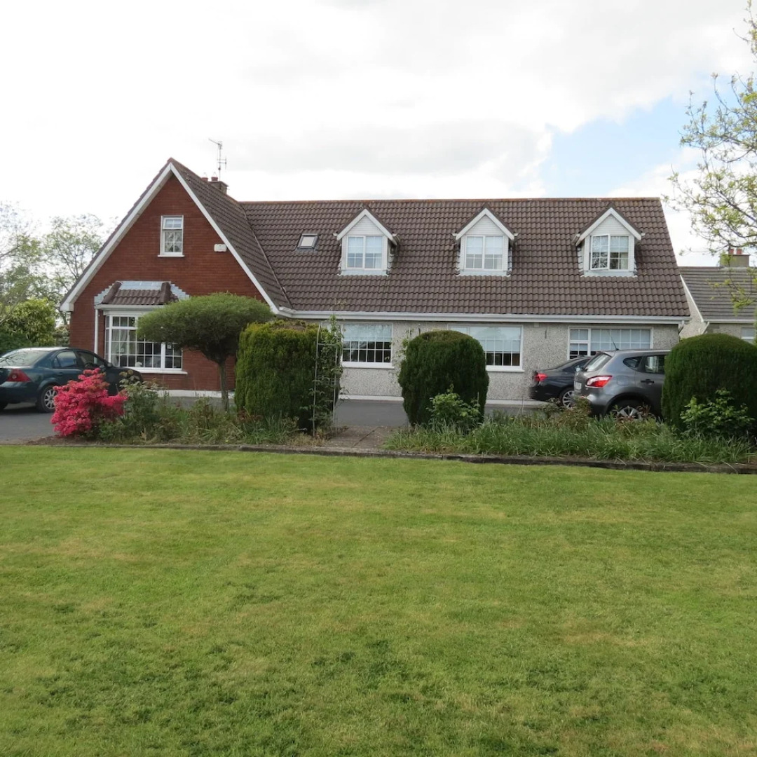 Rosewood Bed & Breakfast