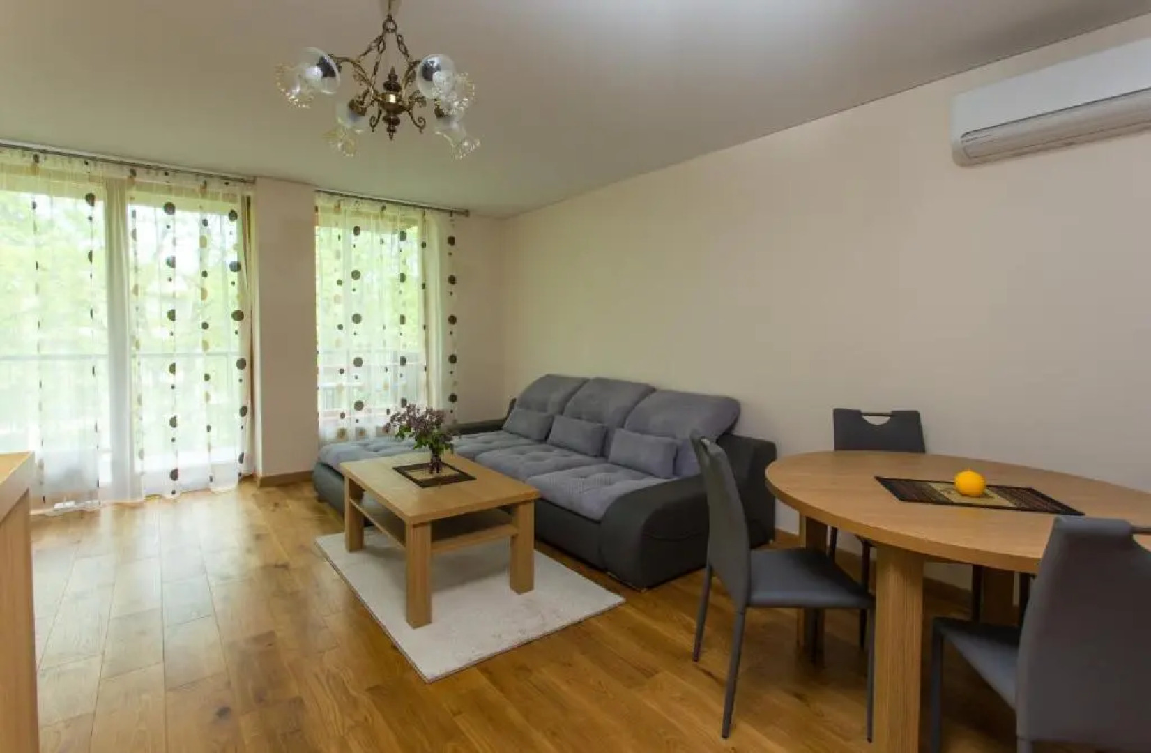 Violetos Lux Apartamentai