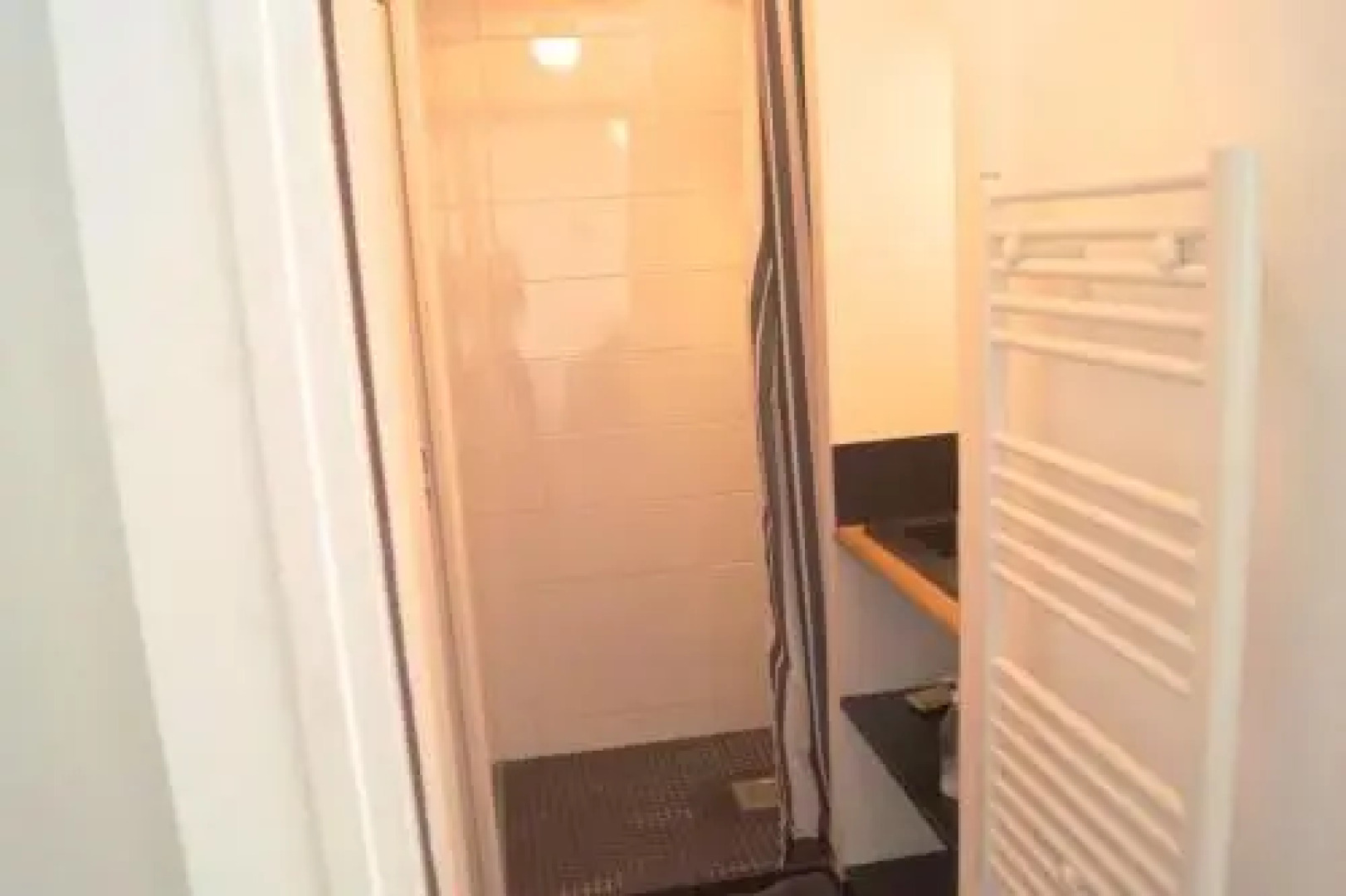 Cancale Port mer, les pieds dans l'eau