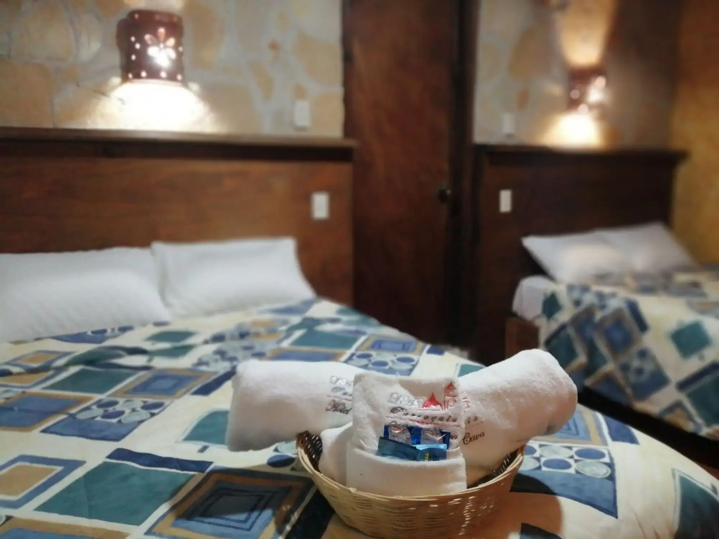 Hotel & Cava La Parroquia