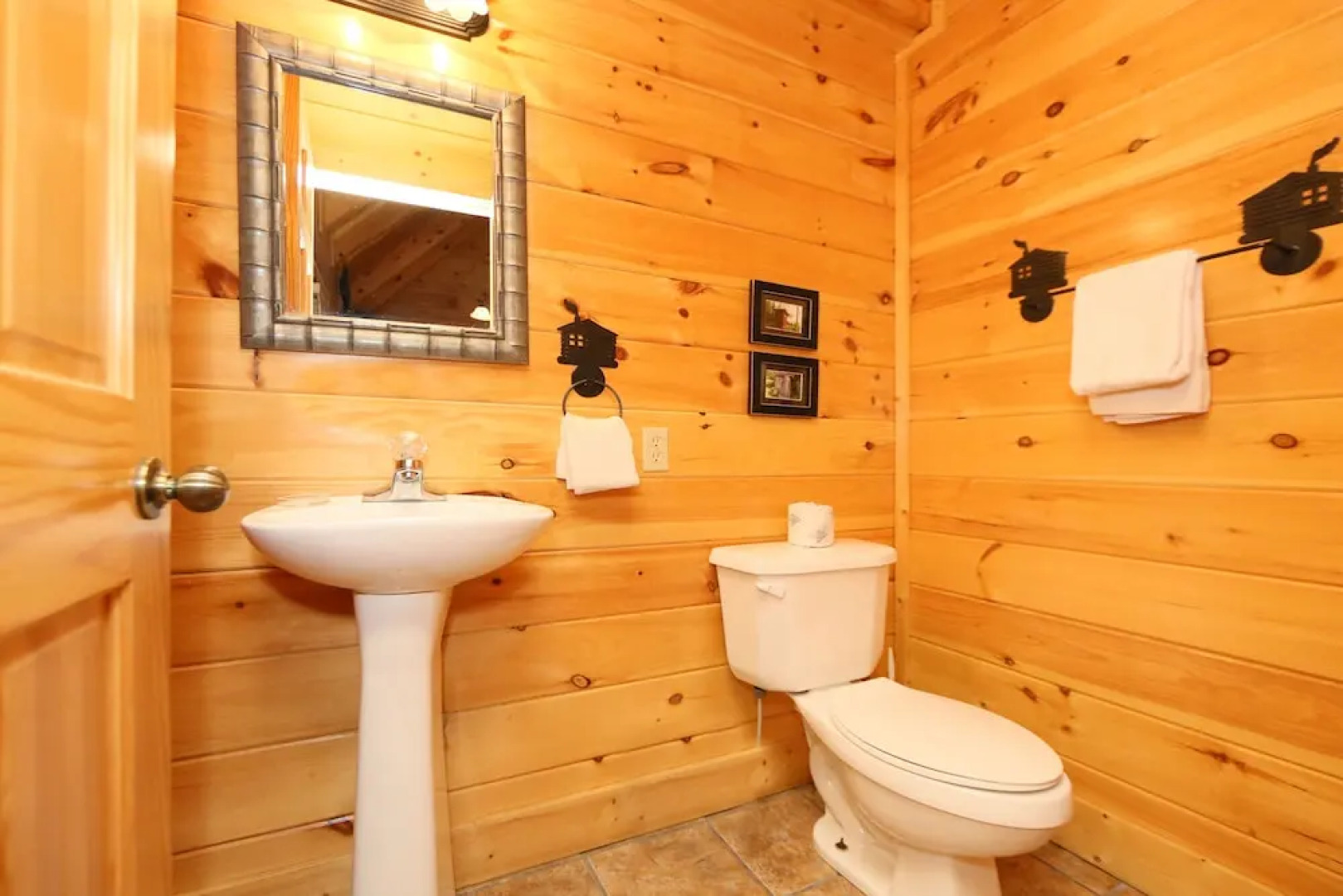 Sweet Surrender 1 Br cabin by RedAwning