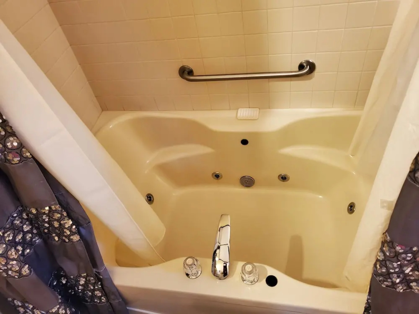 Heartland Country Resort & Lodge