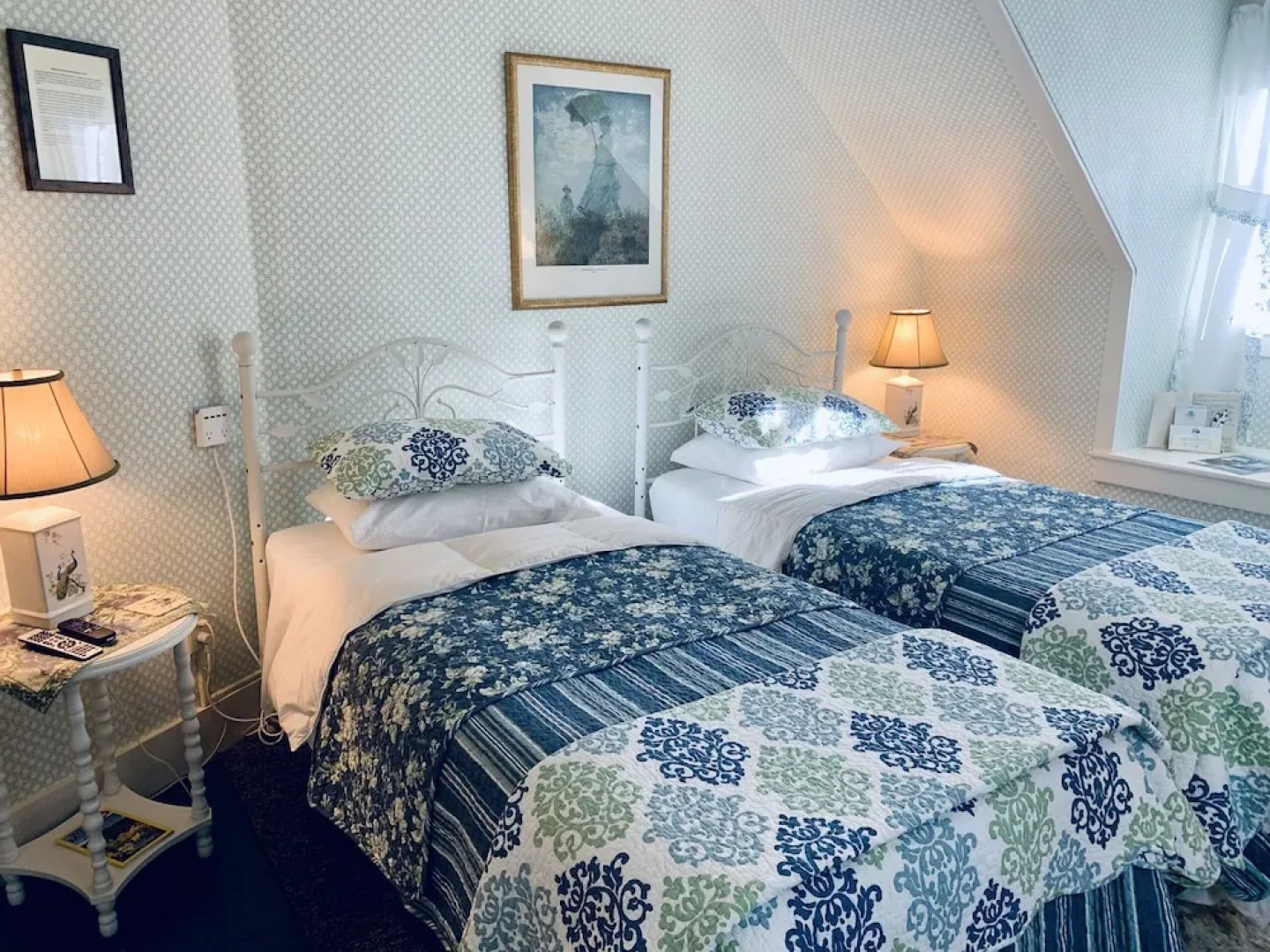 The Buttonwood Inn on Mt. Surprise