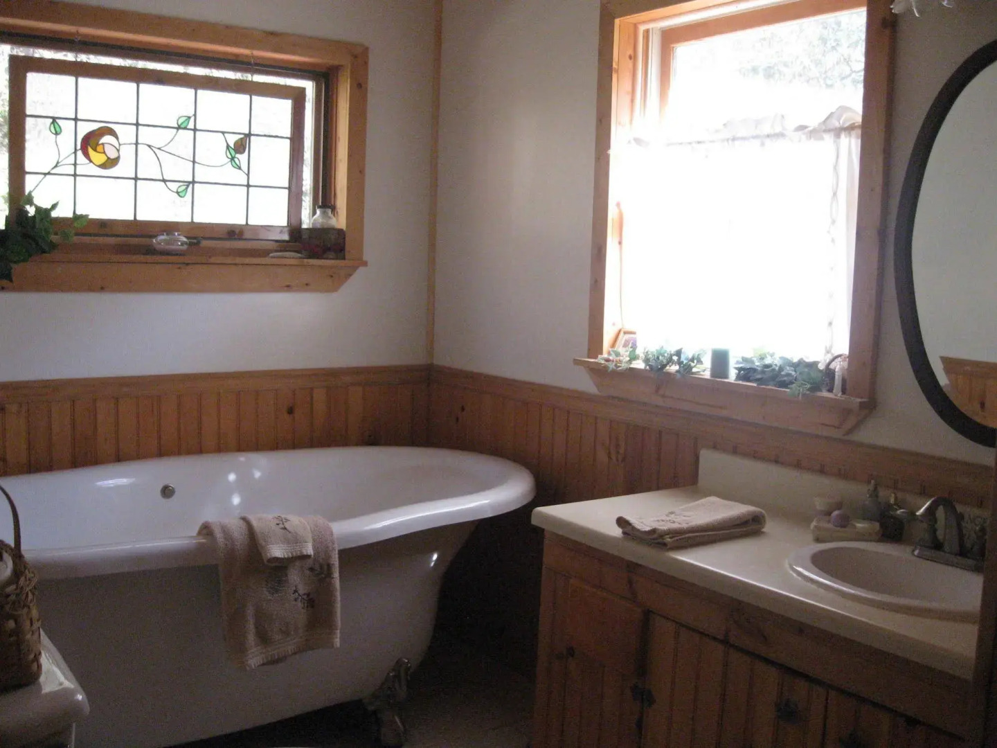 Buffalo Creek Bed & Breakfast