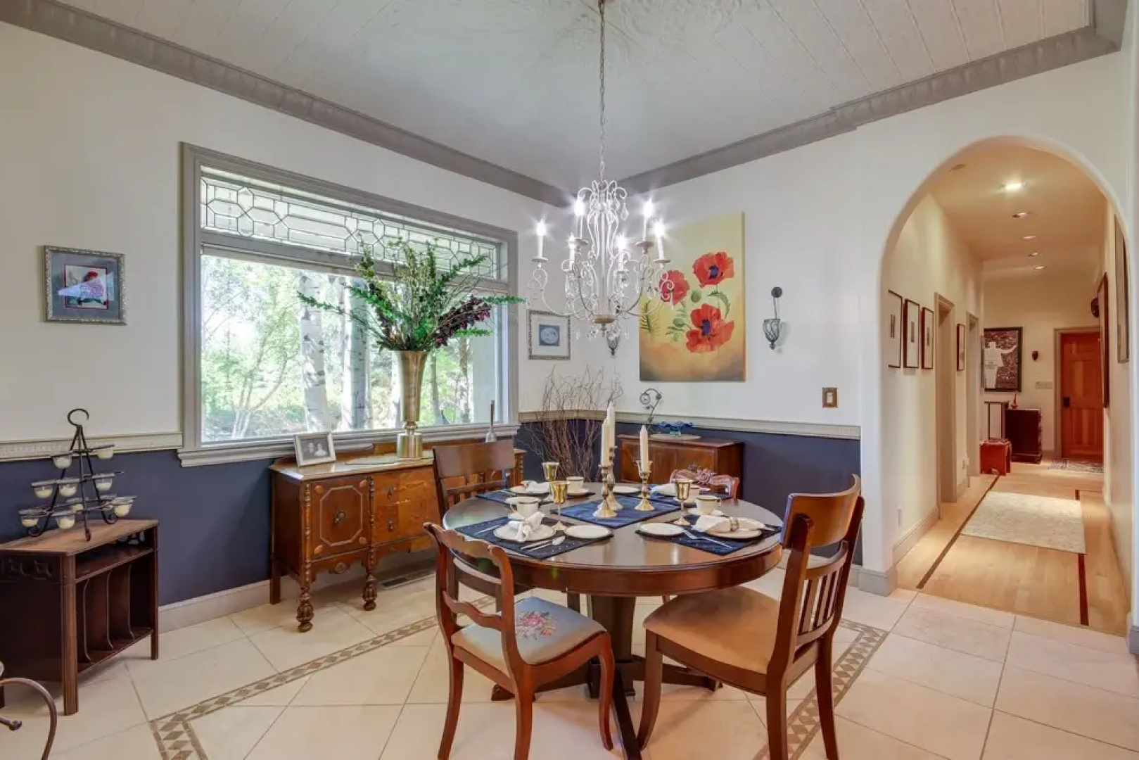 Riverfront Livingston House in Paradise Valley!