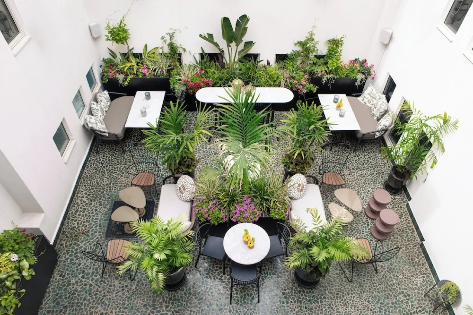 Rephael House Boutique Hotel