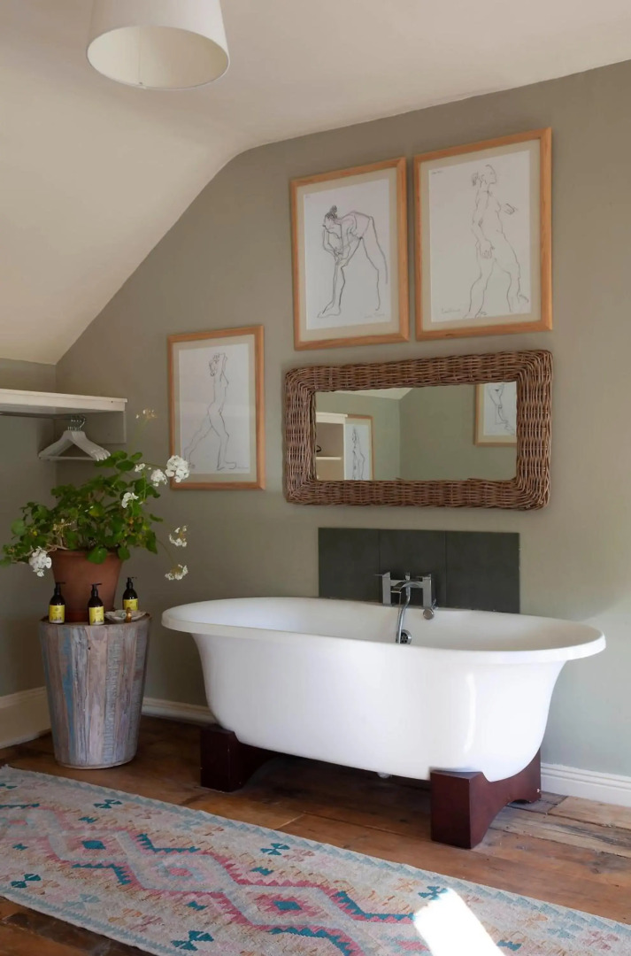 The Stable Yard House at Burtown House & Gardens