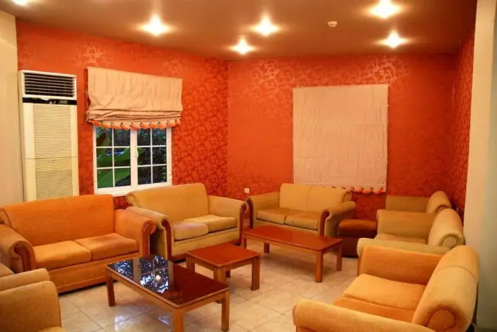 Captains & Commodore & Admiral Complex