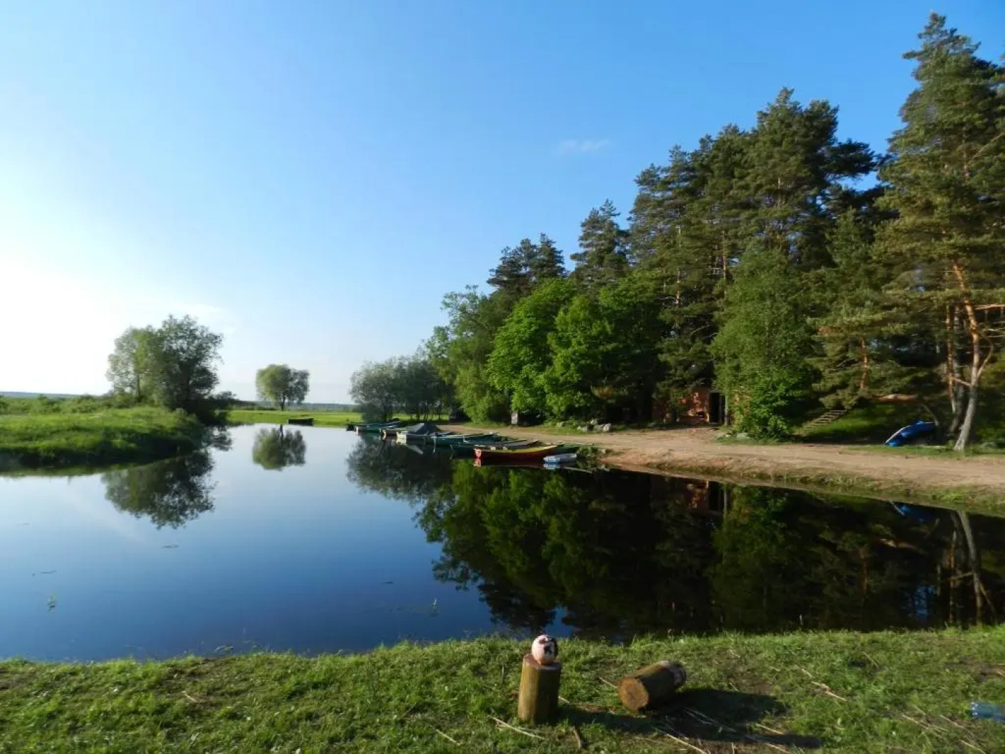 Kempings Ezerpriedes