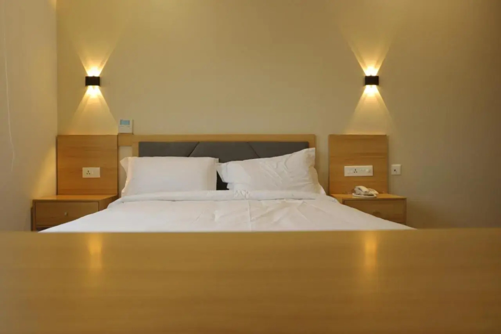 Dreamotel Luxury Suits And Rooms