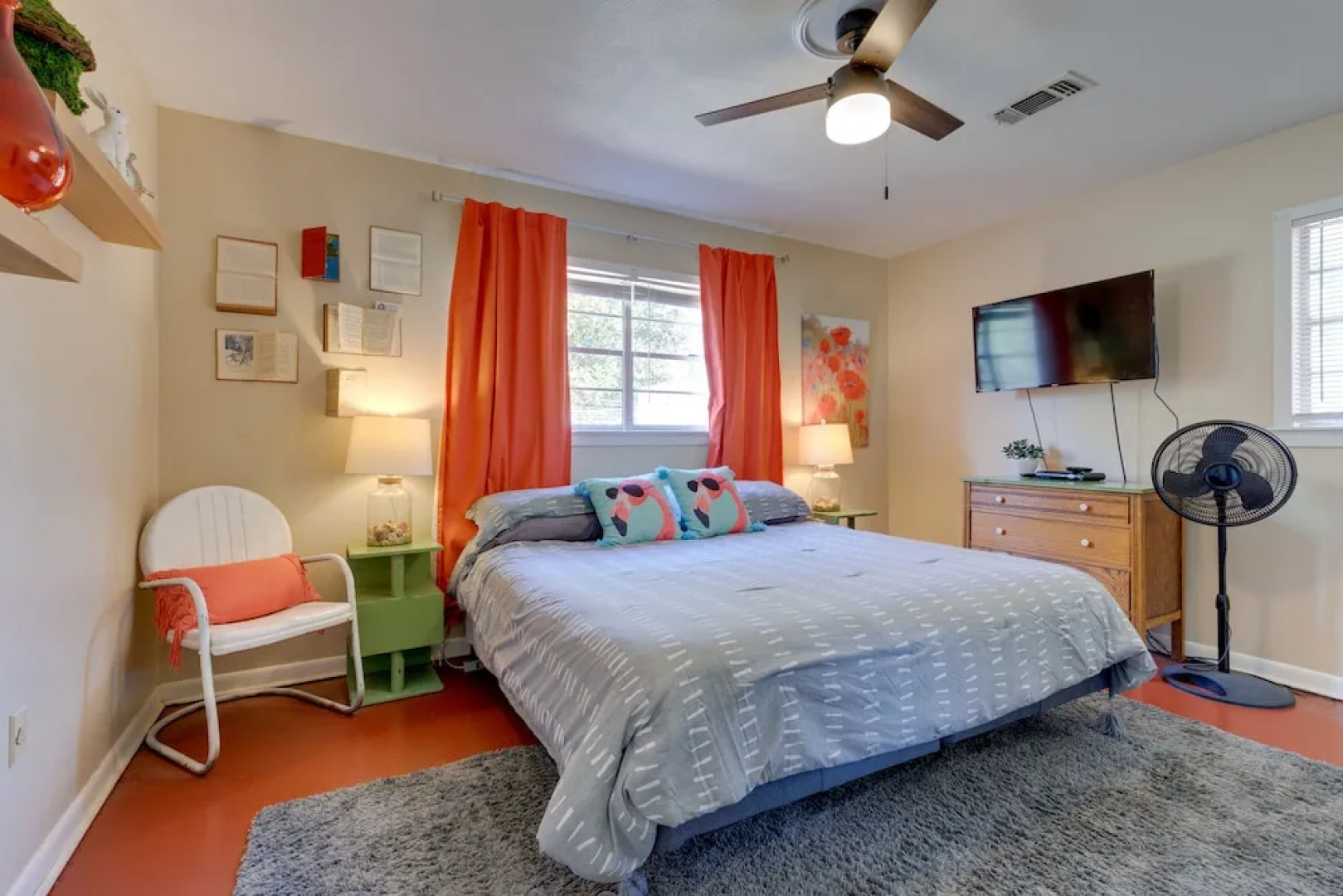 Vibrant Pass Christian Oasis - 3 Blocks to Beach!