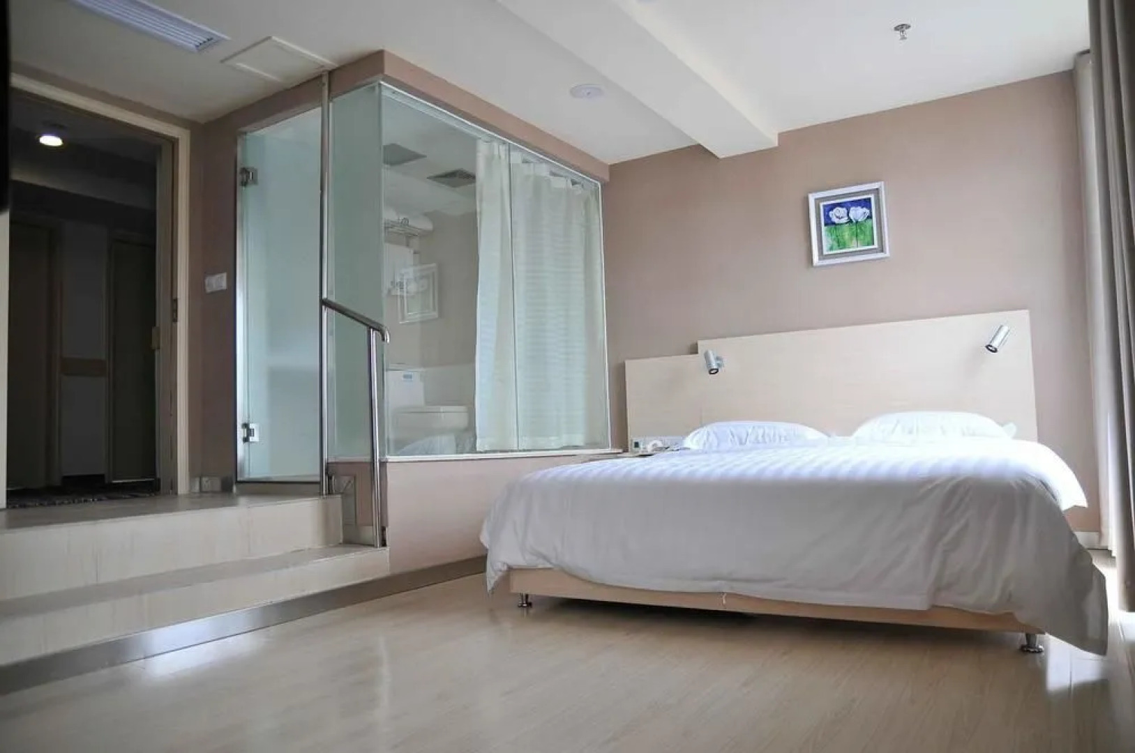 Chuzhou Sunday Holiday Hotel