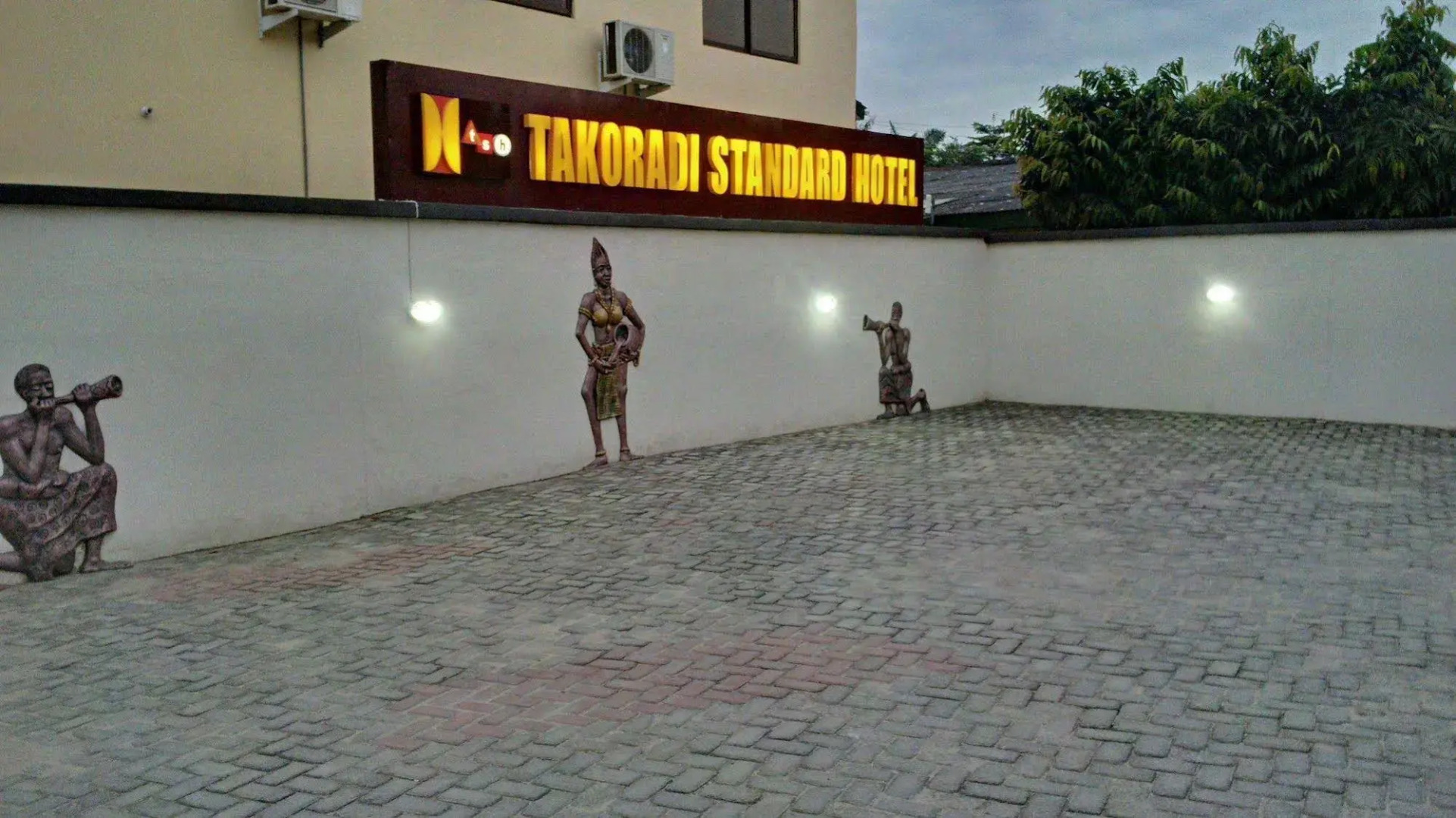 Takoradi Standard Hotel