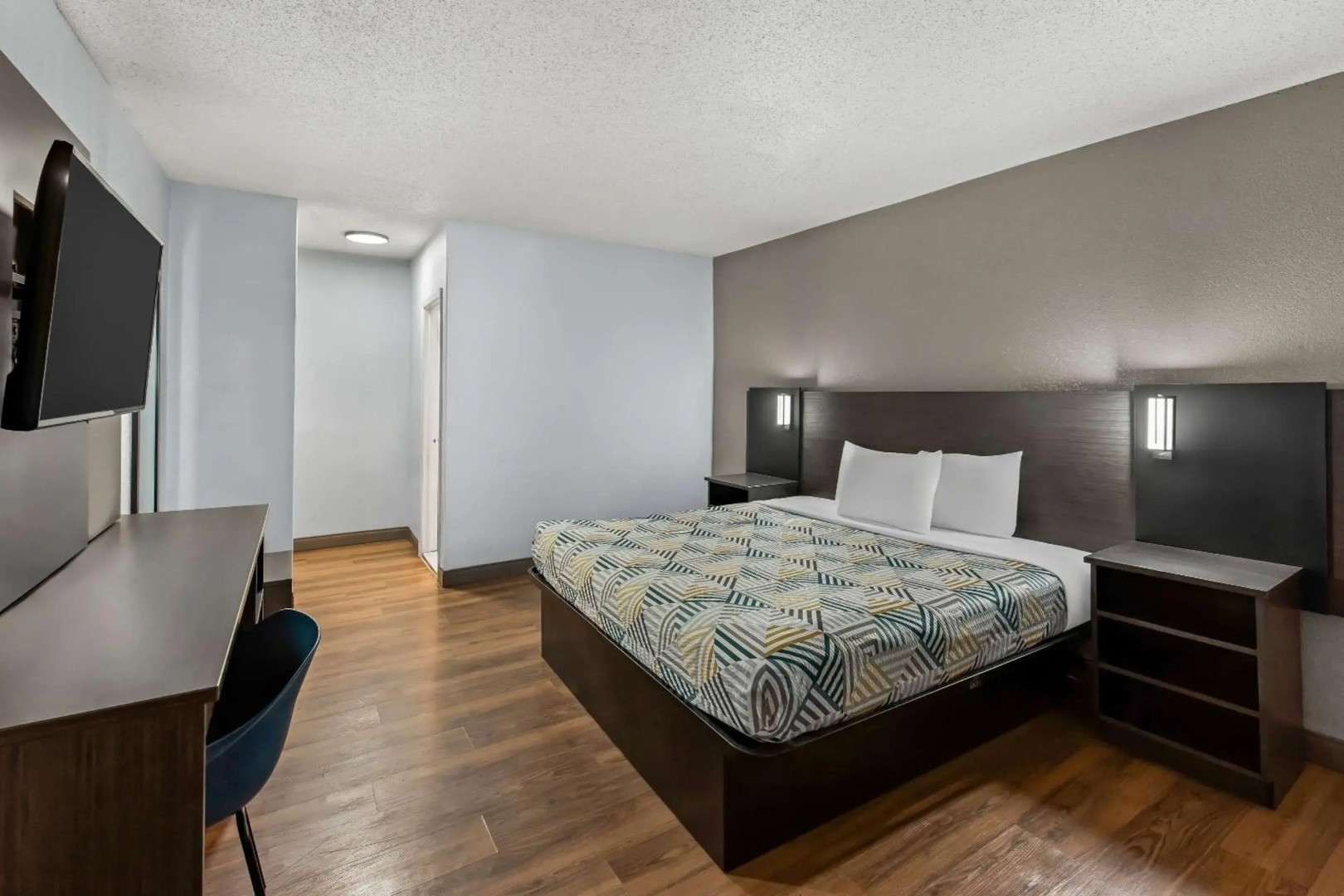 Motel 6 Lester, PA - Philadelphia Airport