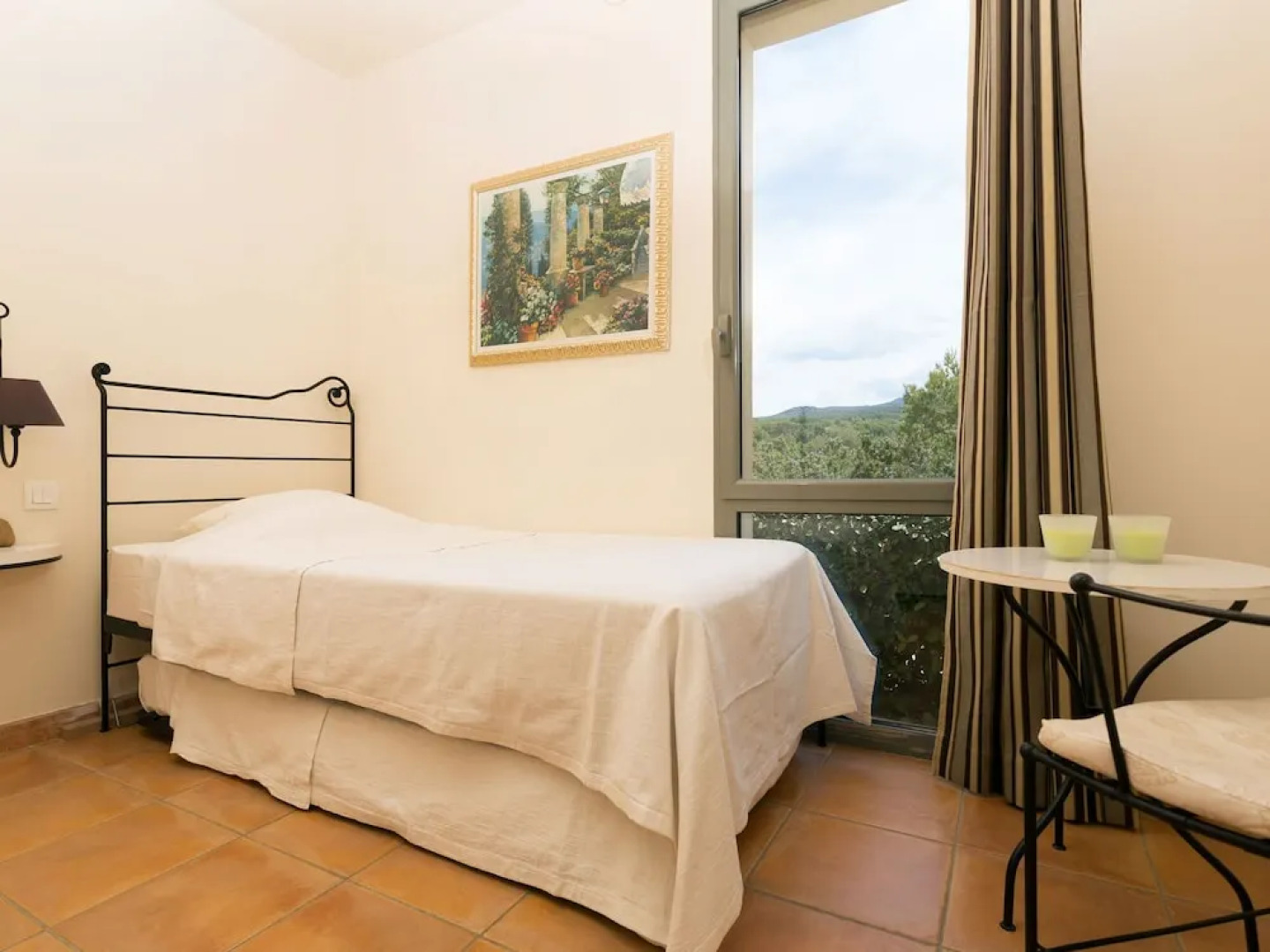 Charming Apartment With Dishwasher, View at the Golf Course