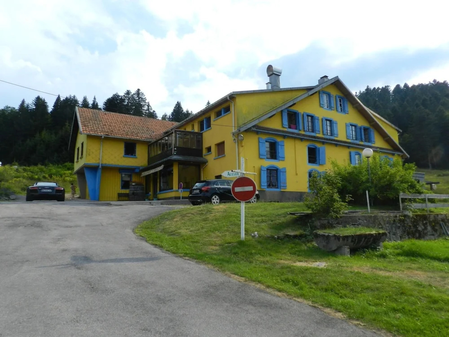 Chalet with 3 Bedrooms in Ban-Sur-Meurthe-Clefcy, with Pool Access, Terrace And Wifi - 10 Km From the Slopes