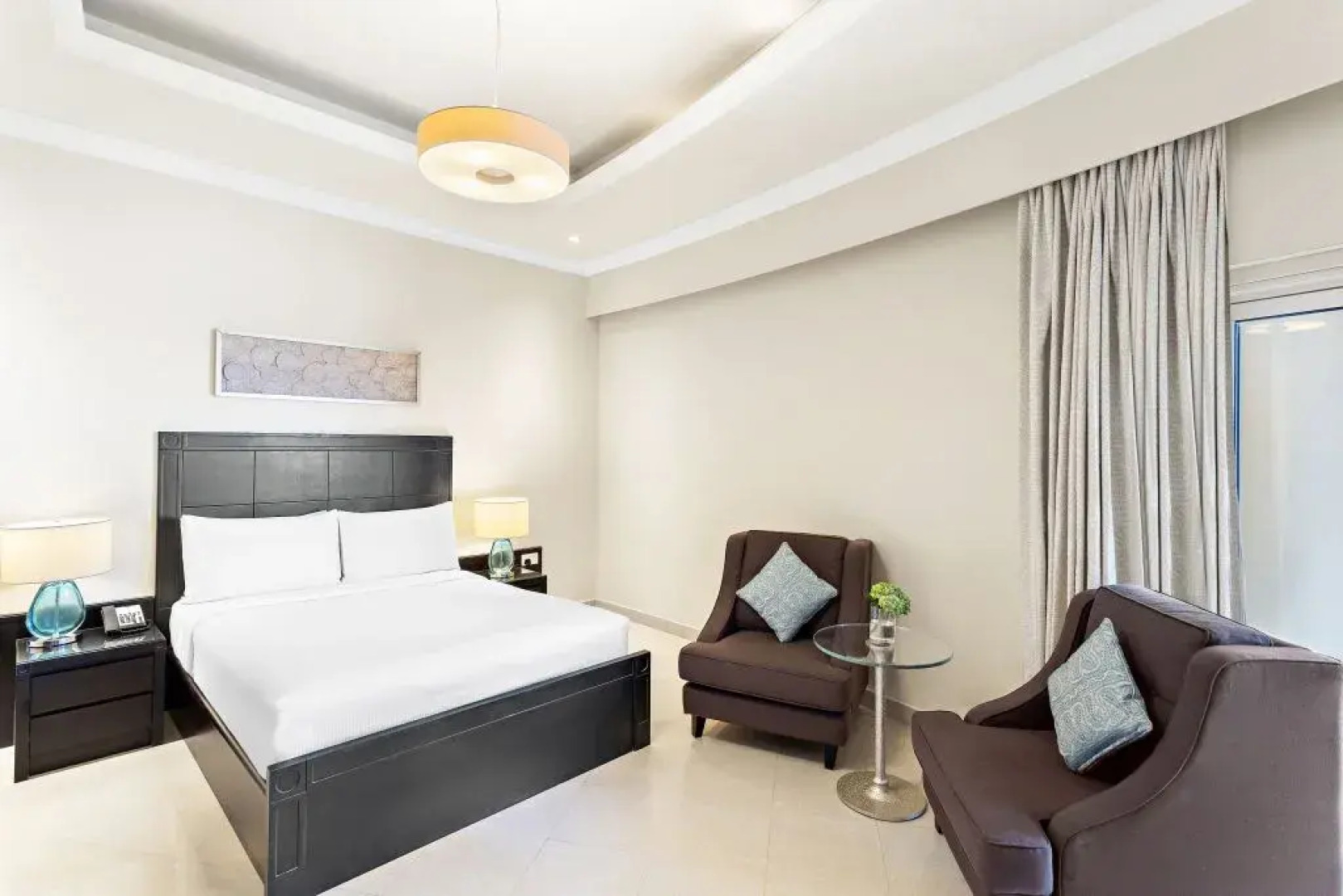 Al Hamra Residences Hotel Apartment