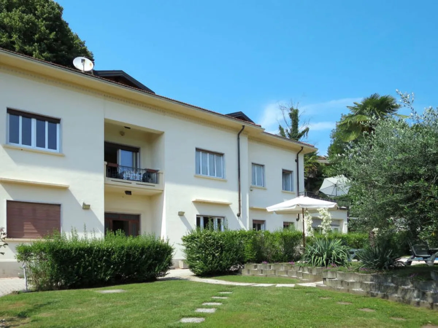 House del Sole Luino 19101
