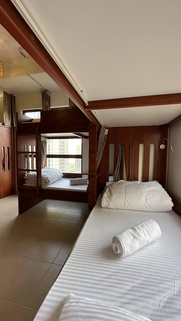 Route 66 Beach Hostel