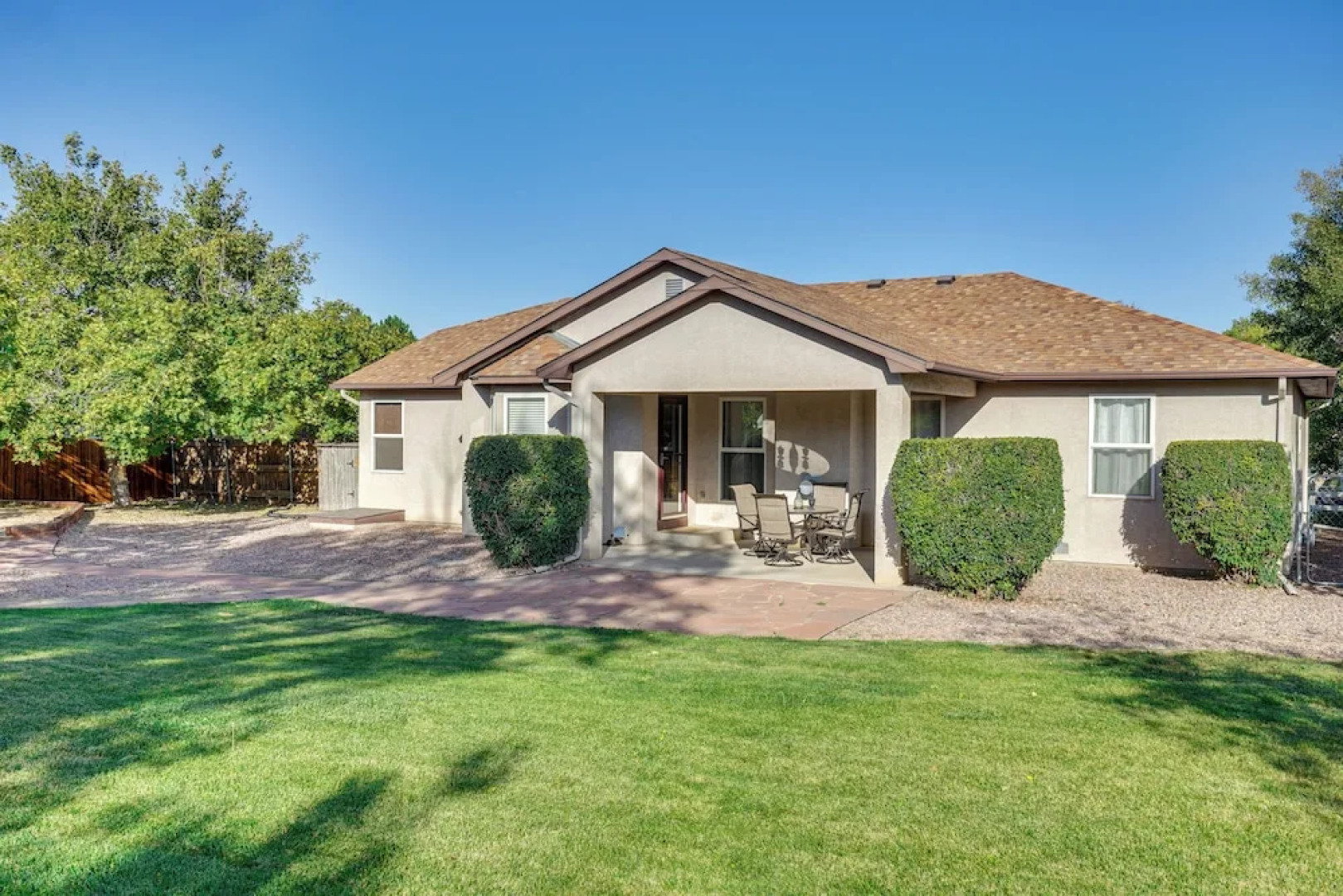 Patio & Grill: Family Home in Pueblo West