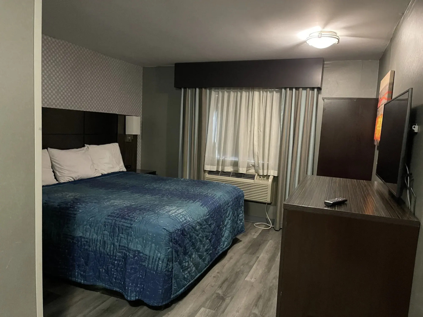 Red Carpet Inn Elmwood Park