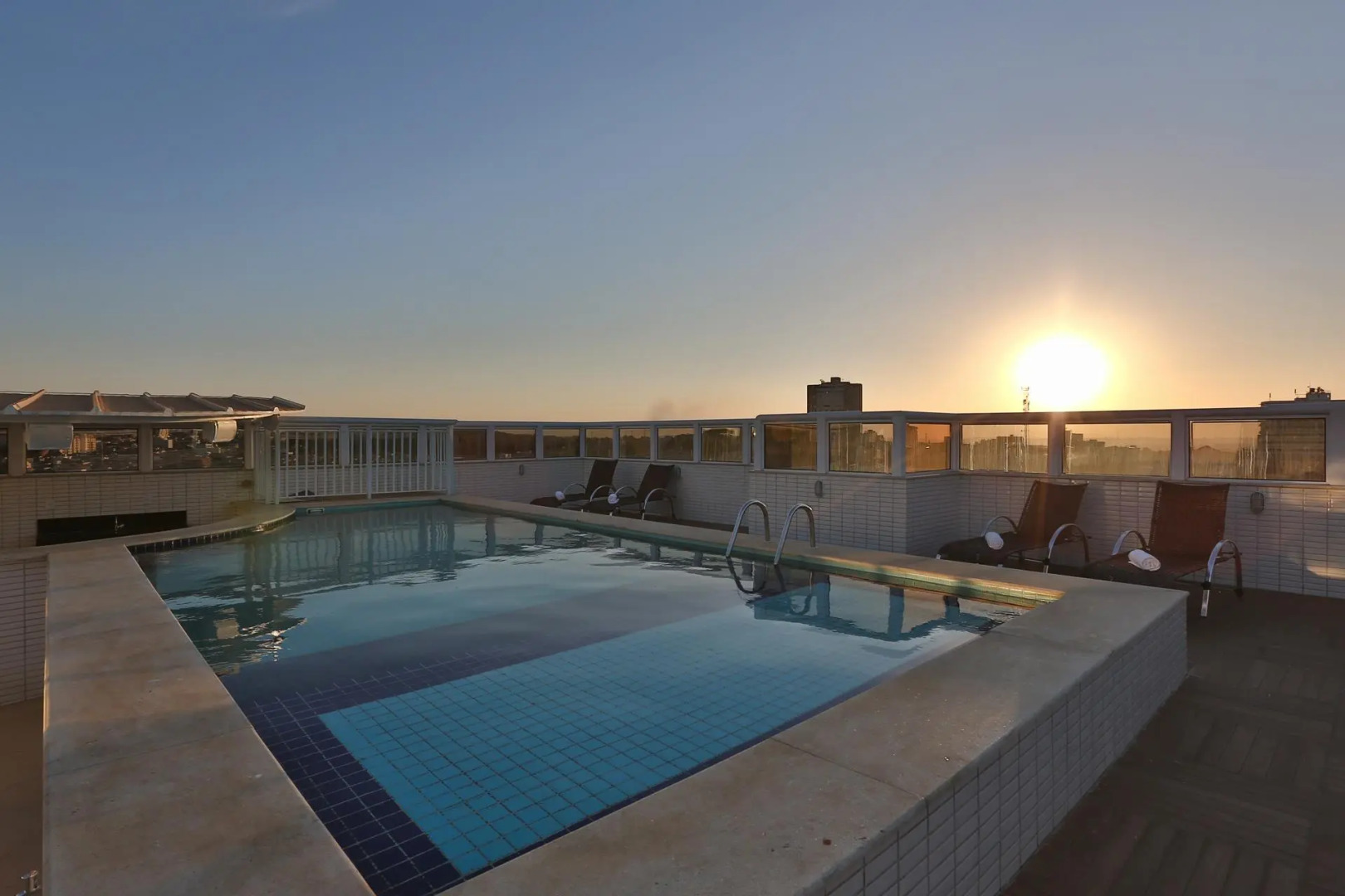 Nobile Inn London Anápolis