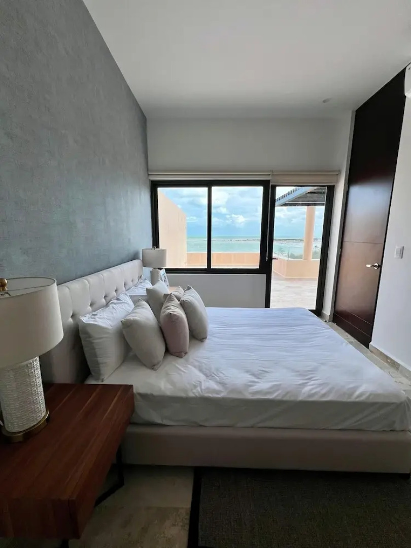 Penthouse Navela 405 Beachfront