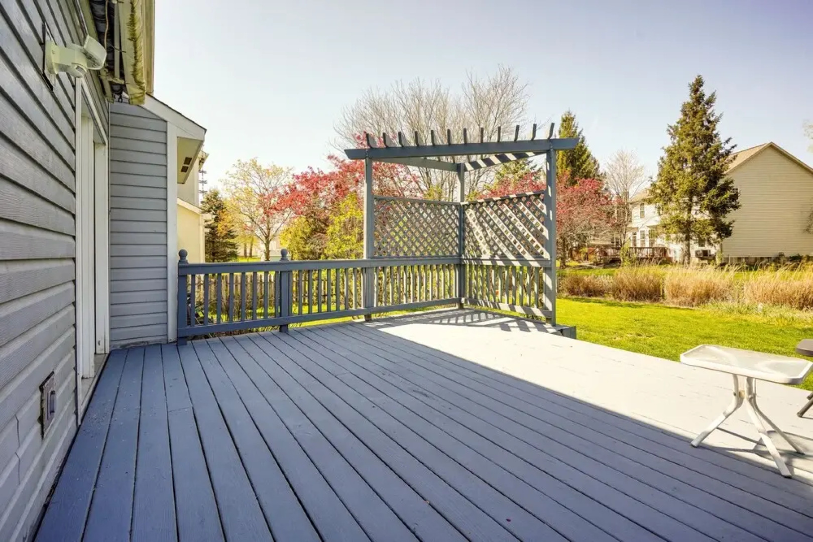 Spacious Home w/ Deck - 9 Mi to Downtown Columbus