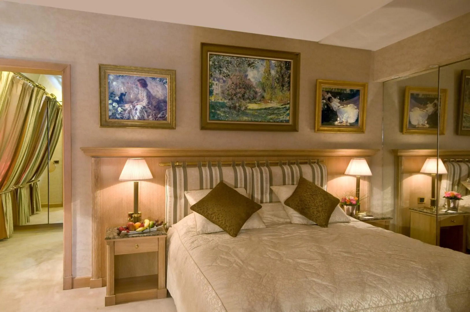 Warwick Grand-Place Brussels