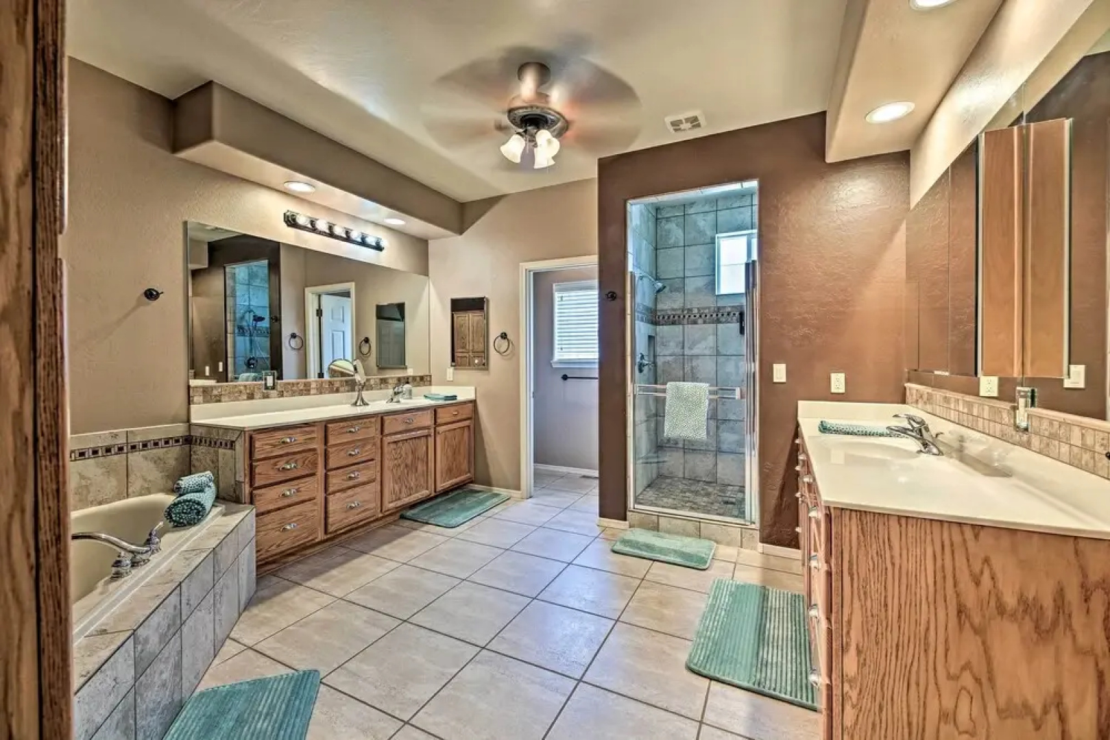 Upscale Show Low Haven w/ Fire Pit & Game Room!