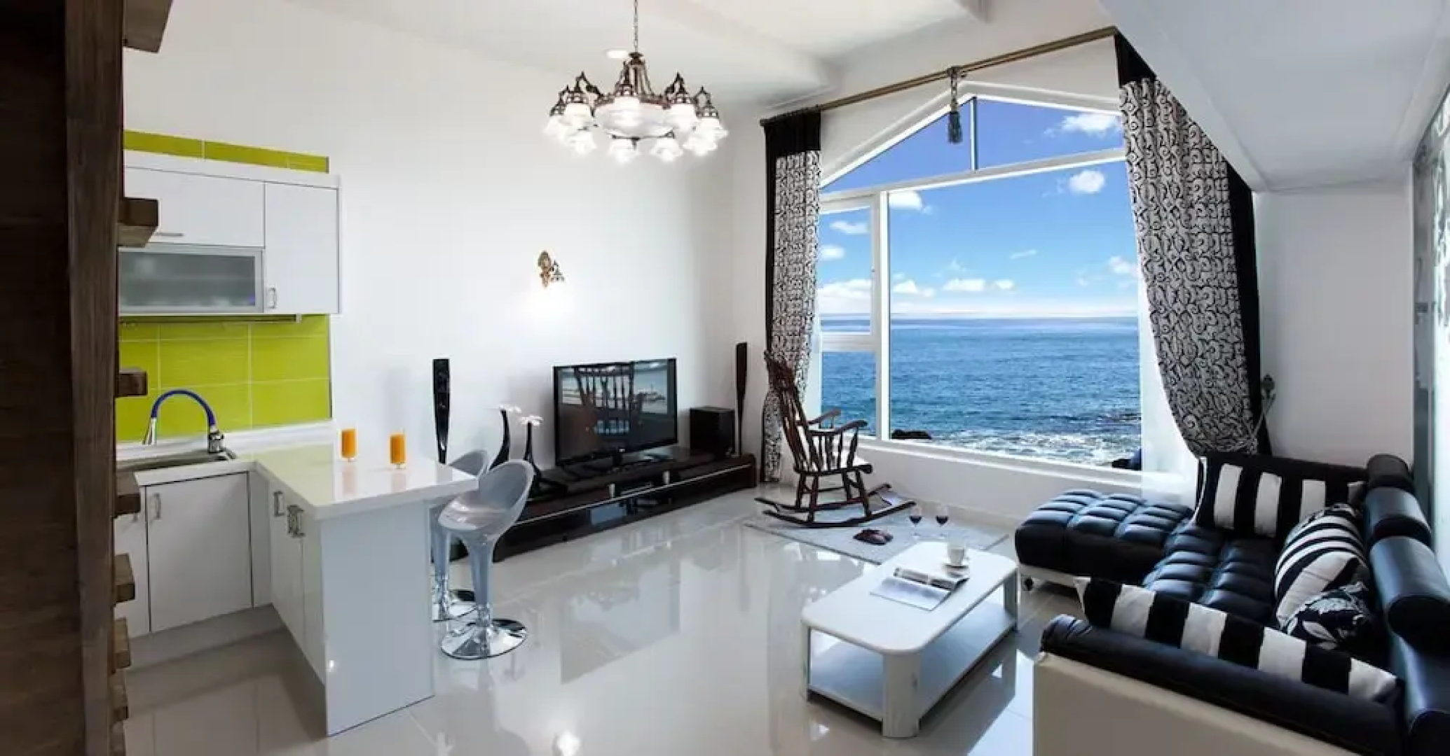 Yangyang Maldives Pension