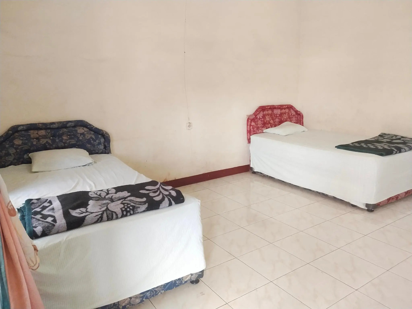 OYO 91061 Hotel Glory Tarutung